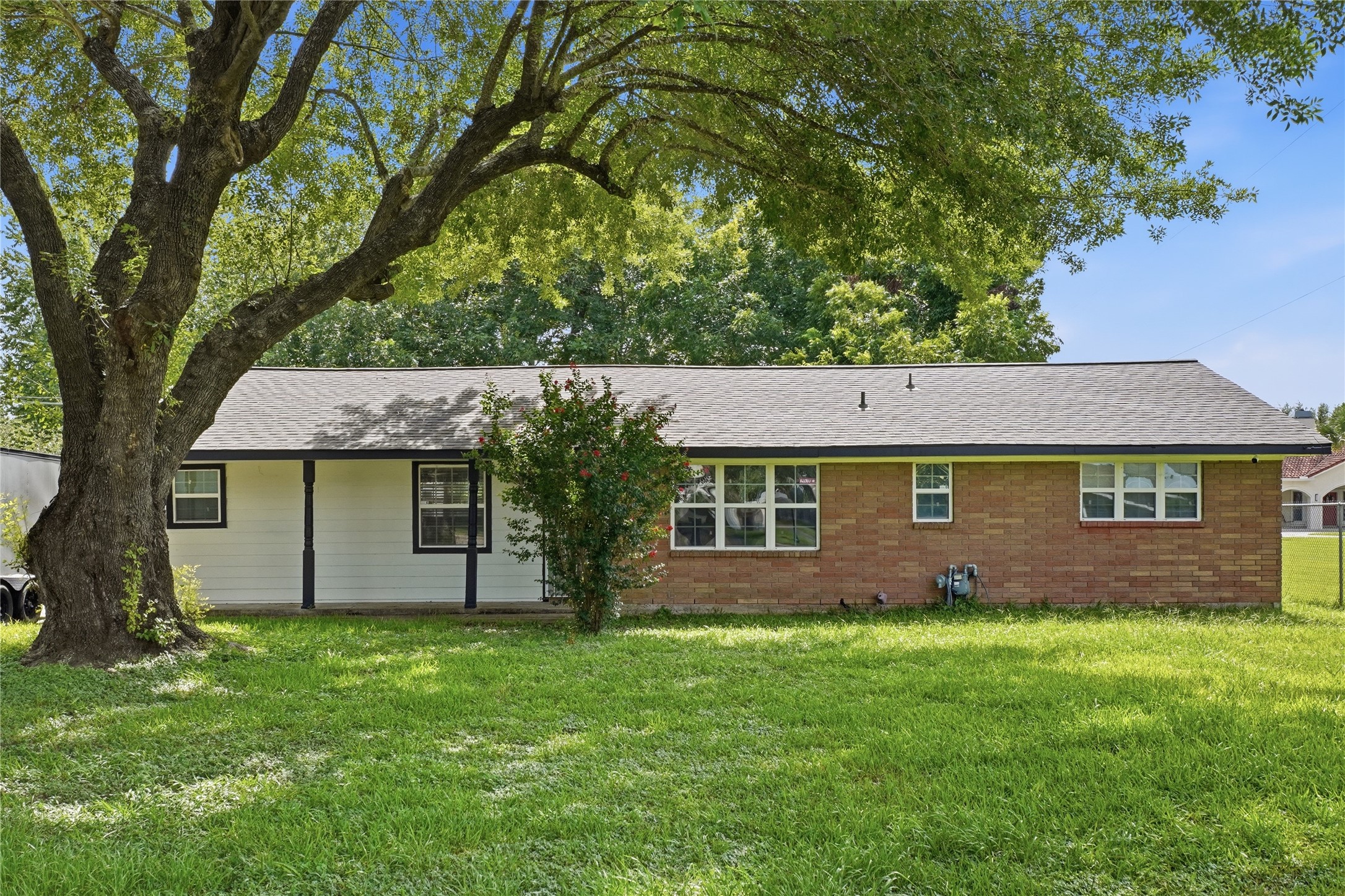 3305 Luella Avenue Property Photo 4