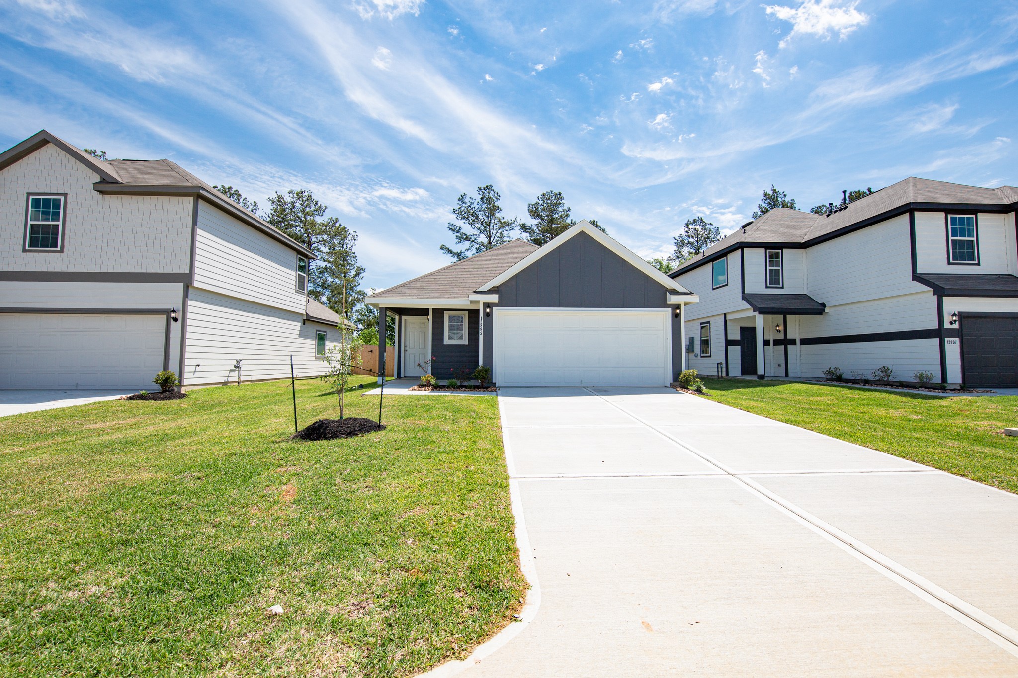 13893 Diamondback Drive Property Photo 1