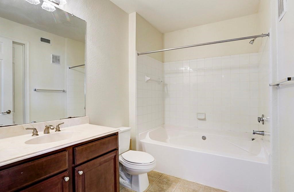 7575 Kirby Drive 2304 Property Photo 14