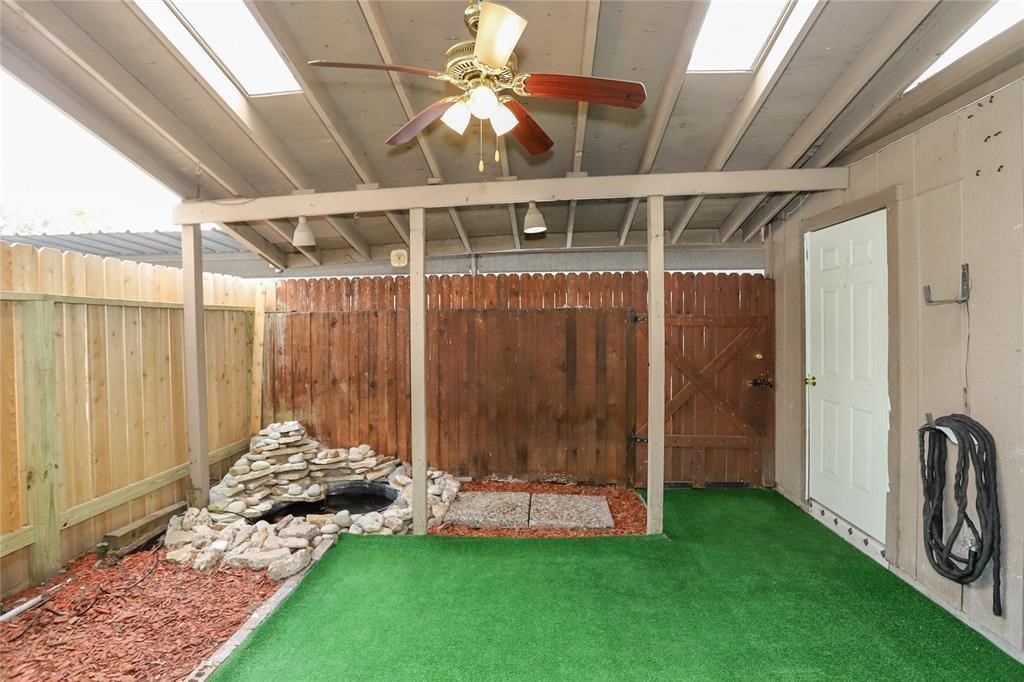 840 Threadneedle Street 181 Property Photo 29
