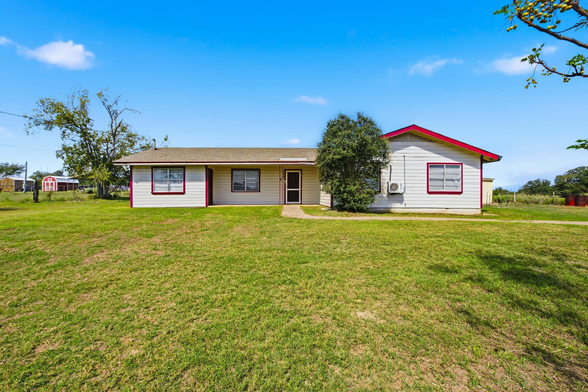 389 Mulberry Property Photo 1
