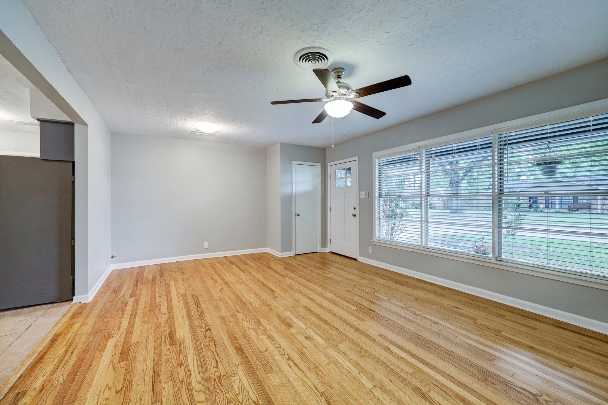 5013 Verdome Lane Property Photo 7