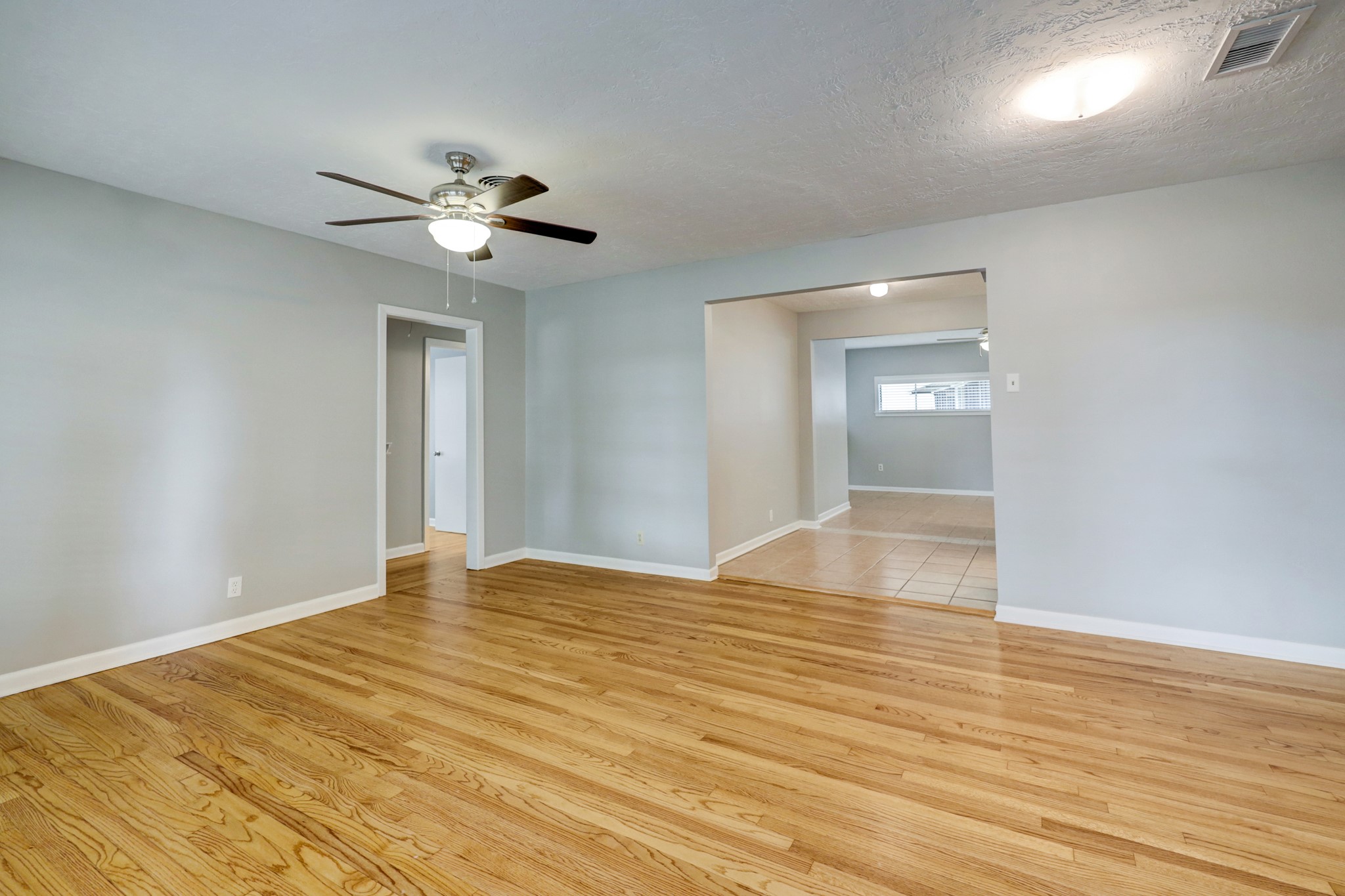 5013 Verdome Lane Property Photo 9