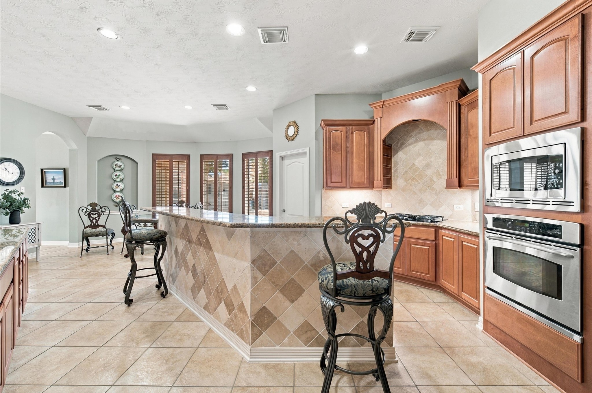 17202 Ledgefield Property Photo 22