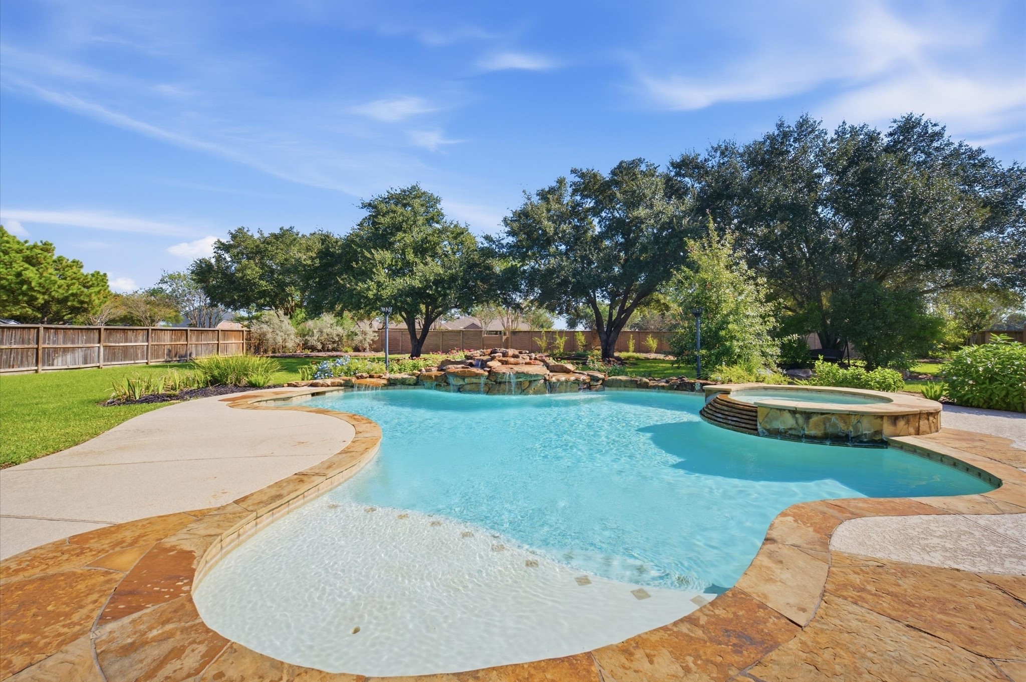 17202 Ledgefield Property Photo 42