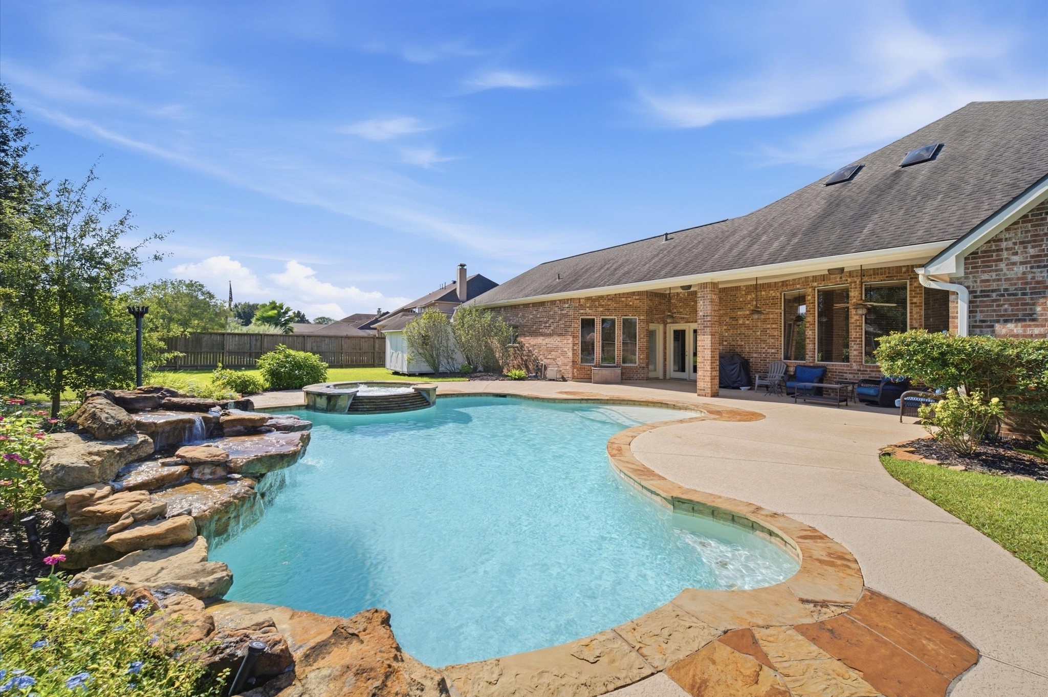 17202 Ledgefield Property Photo 46