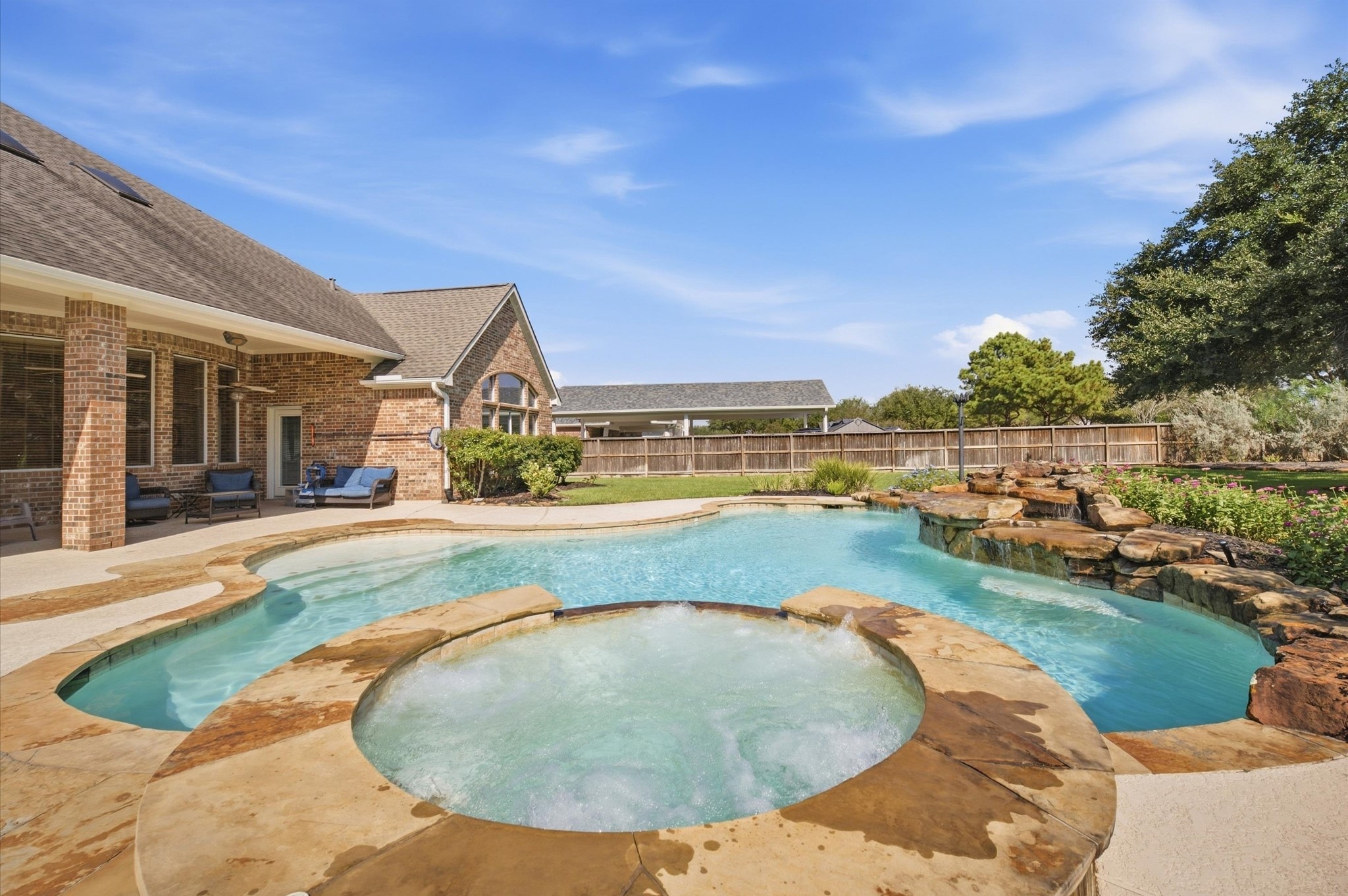 17202 Ledgefield Property Photo 48