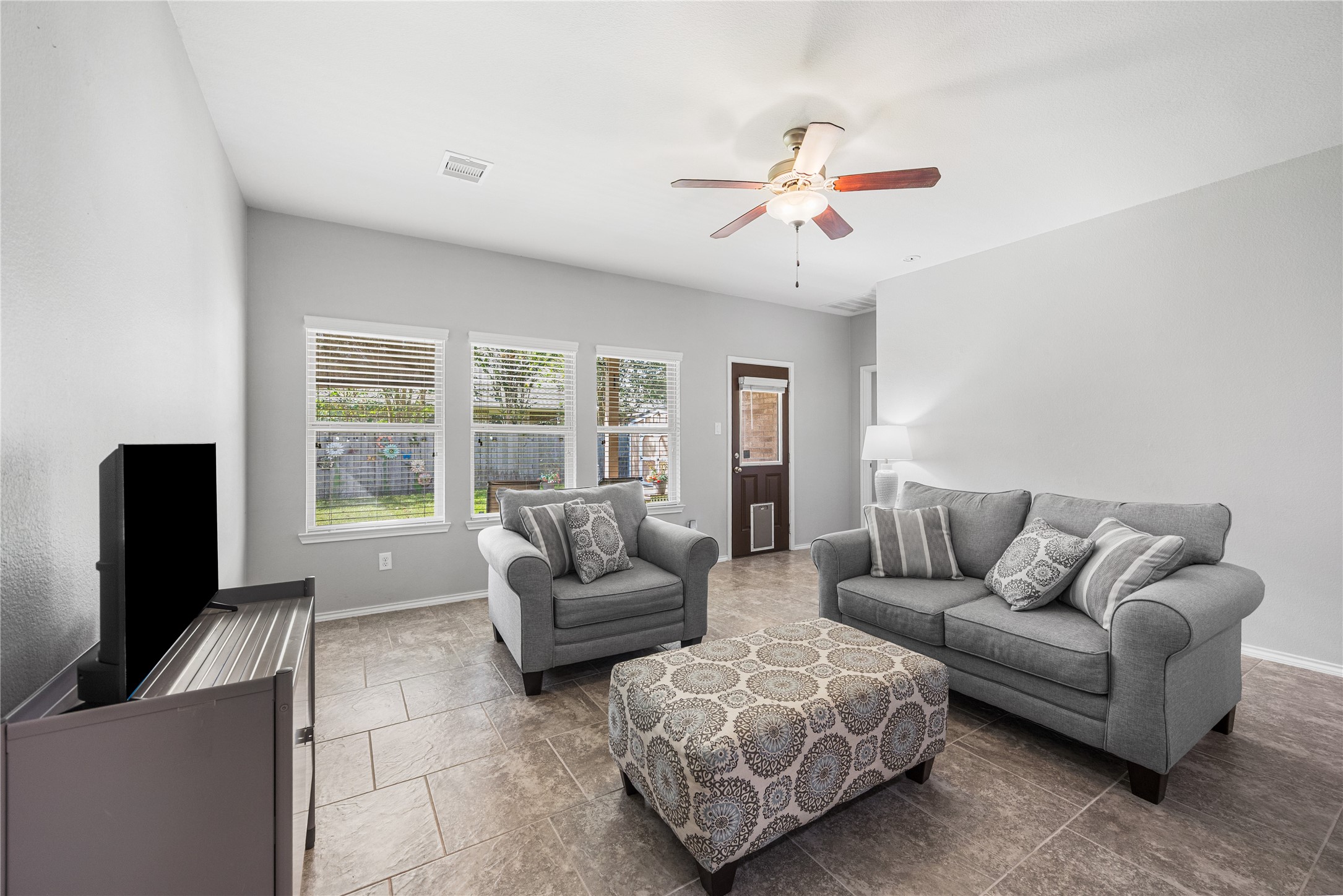143 Meadow Valley Drive Property Photo 18