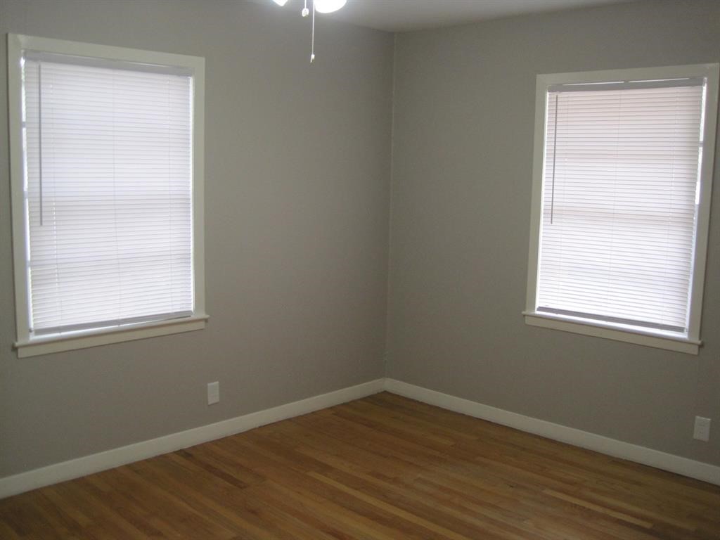 1124 Lawrence Street Property Photo 12
