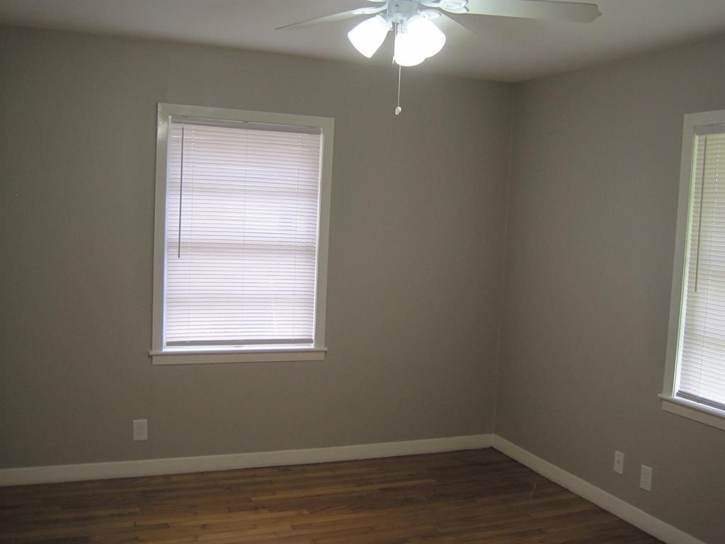 1124 Lawrence Street Property Photo 13