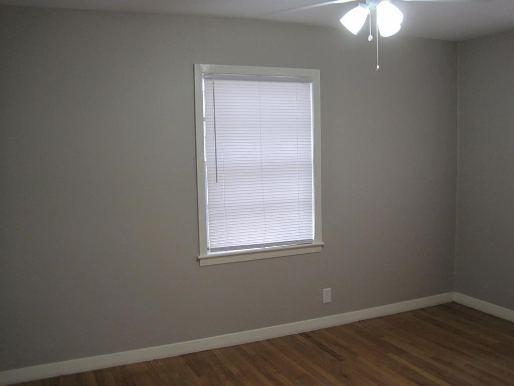 1124 Lawrence Street Property Photo 14