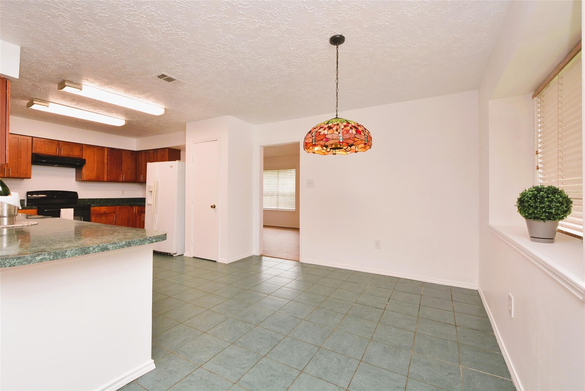 3315 Honey Creek Drive Property Photo 27
