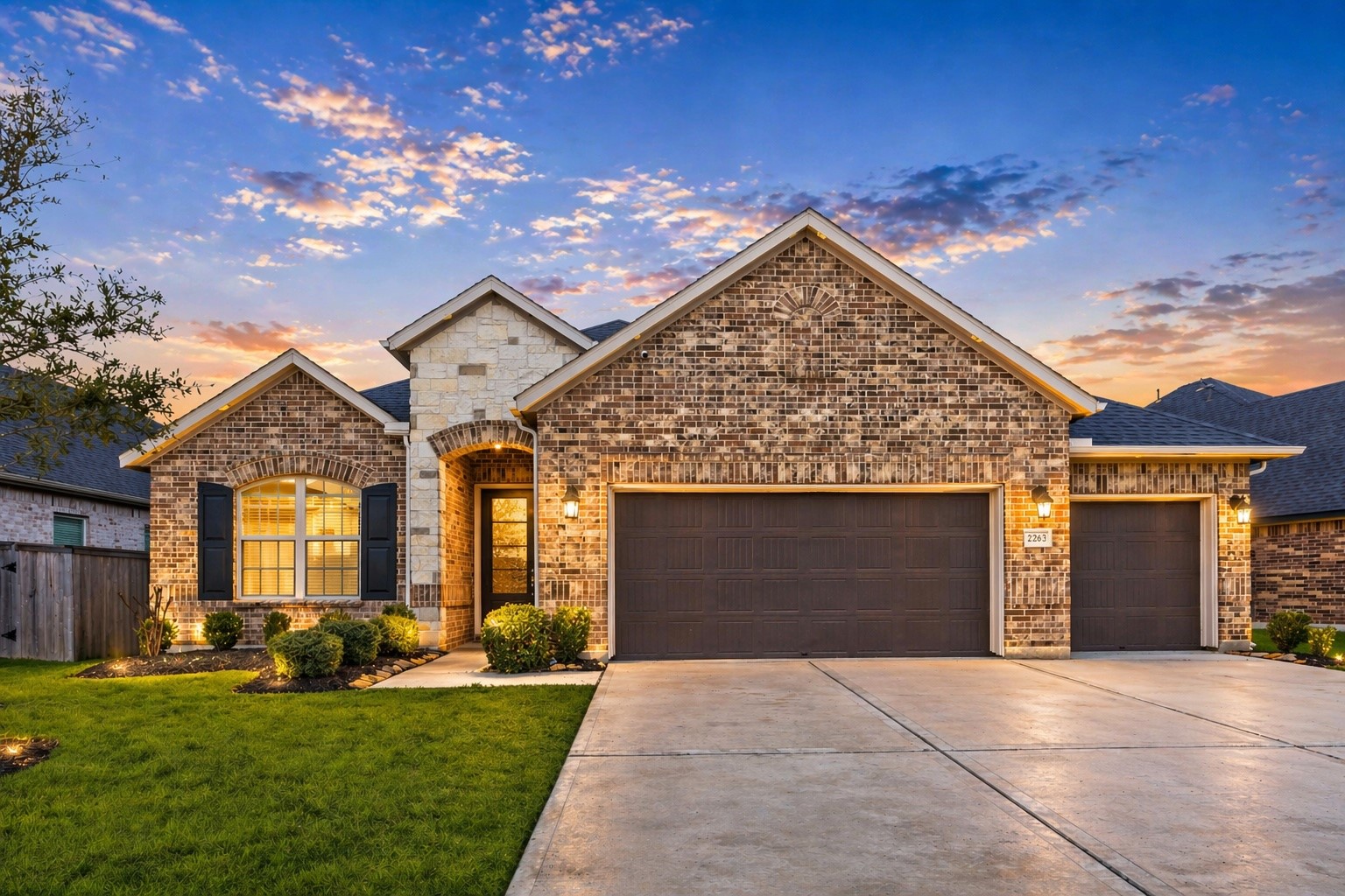 2263 Vanessa Cay Lane