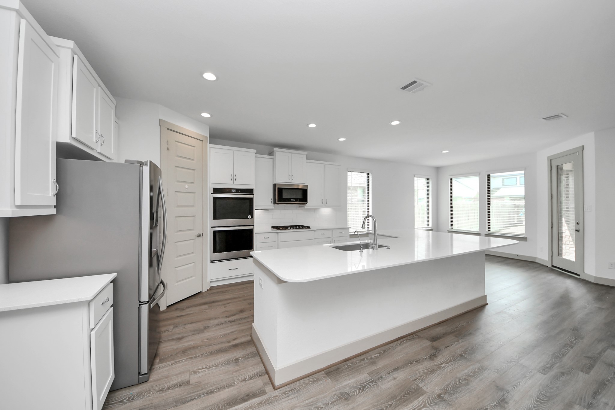 1567 Harvest Vine Court Property Photo 7