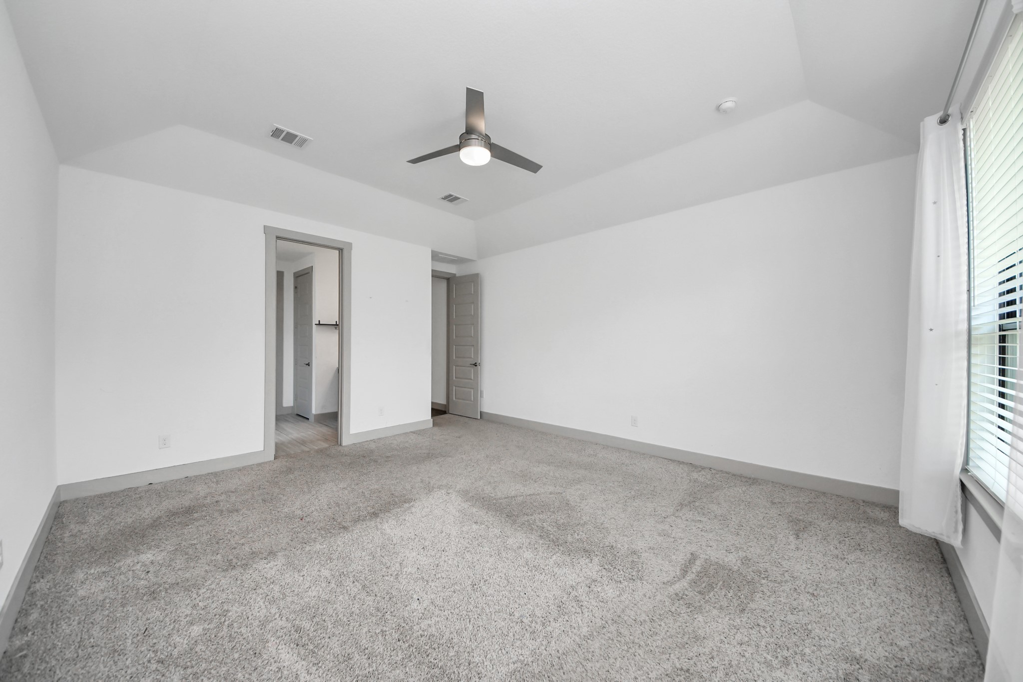 1567 Harvest Vine Court Property Photo 23