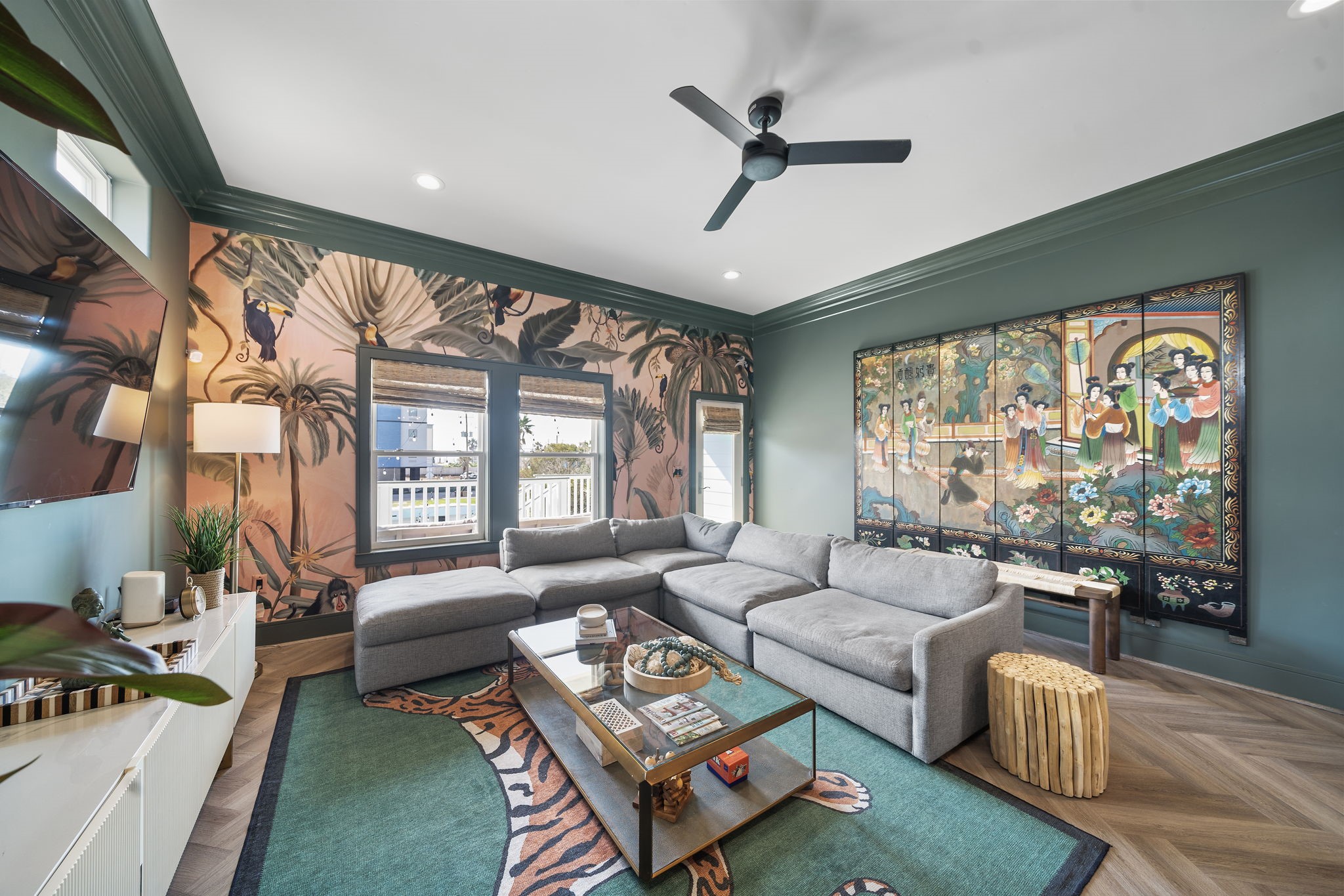 2307 Bernardo De Galvez Avenue Property Photo 4