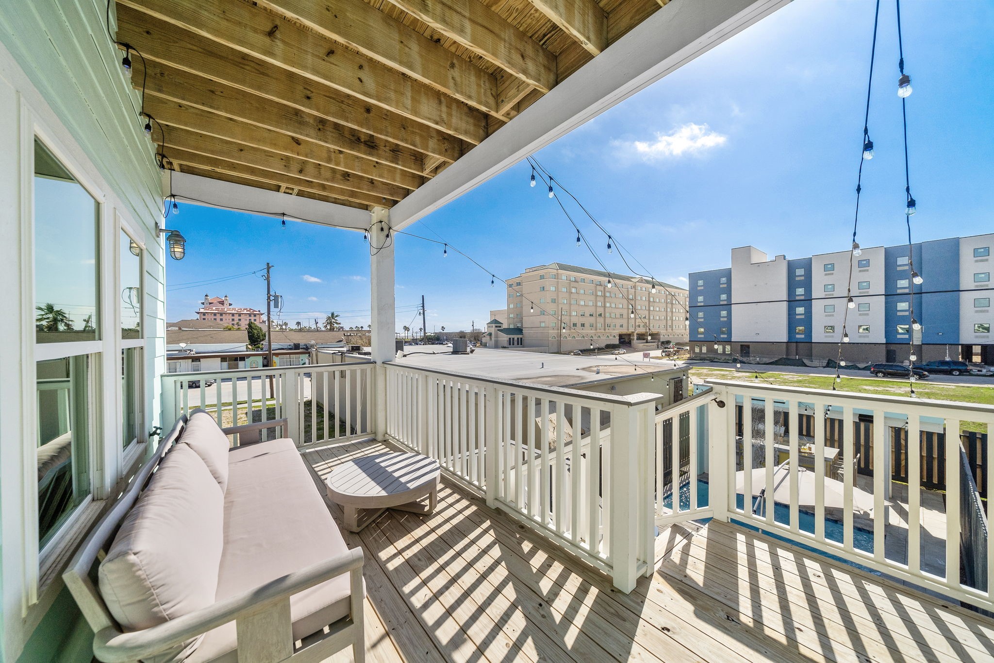 2307 Bernardo De Galvez Avenue Property Photo 31