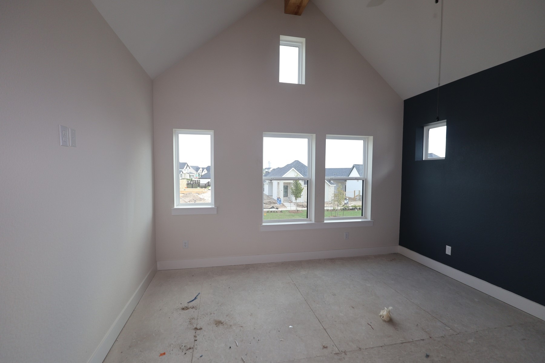 20010 Twilight Turn Place Property Photo 9