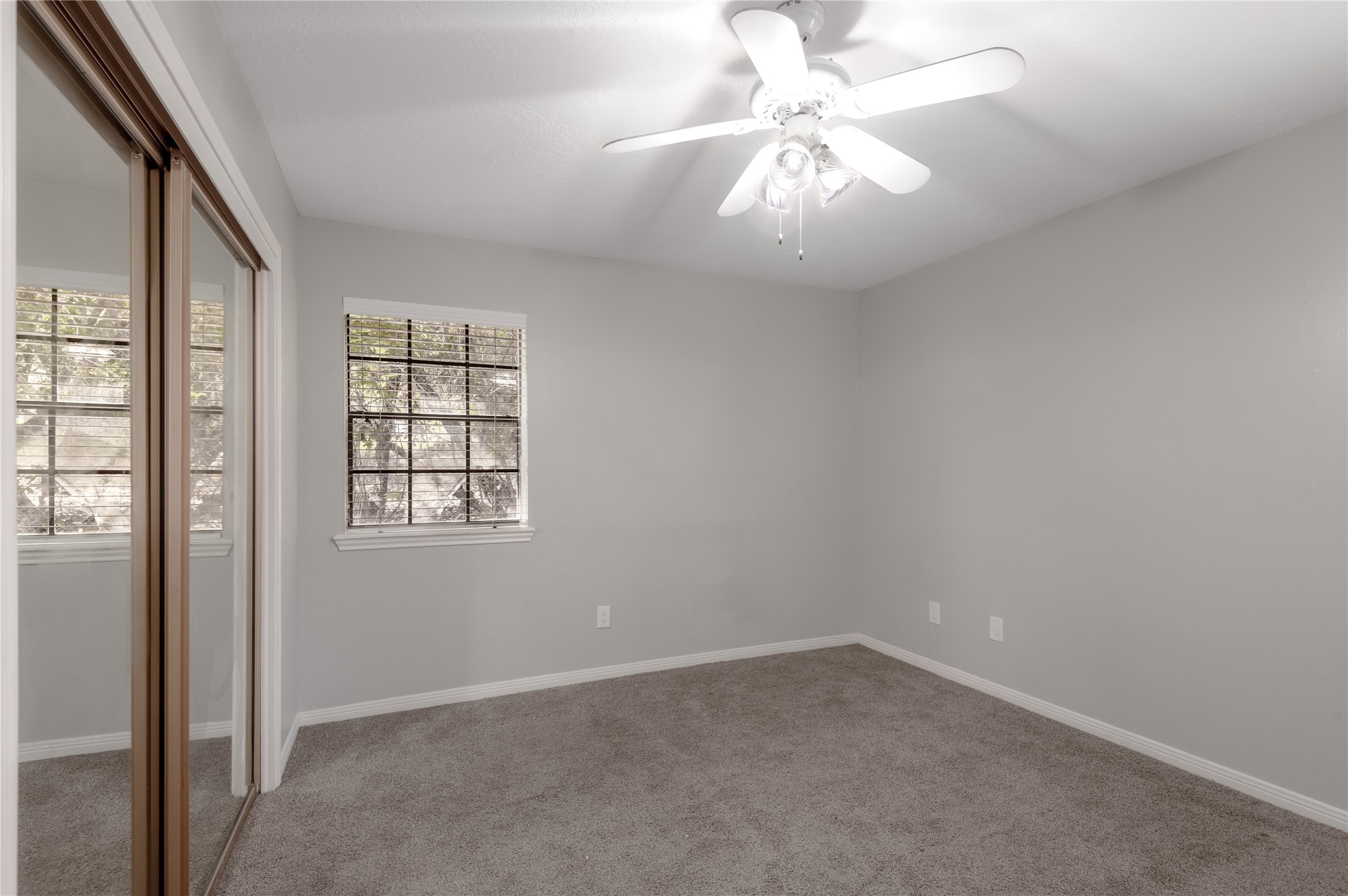 2401 Sycamore Avenue C2 Property Photo 16