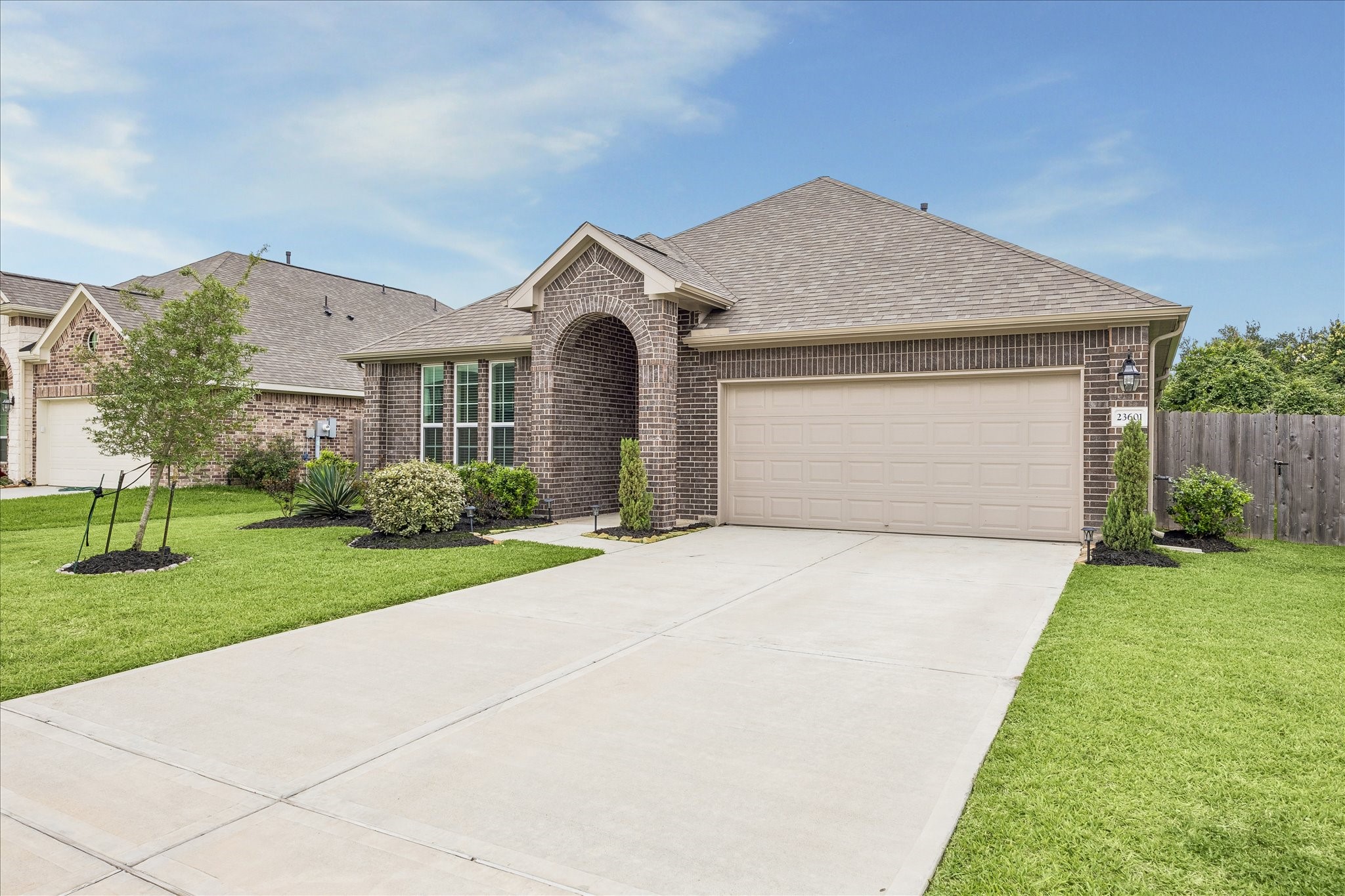 23601 Zinfandel Drive Property Photo 4