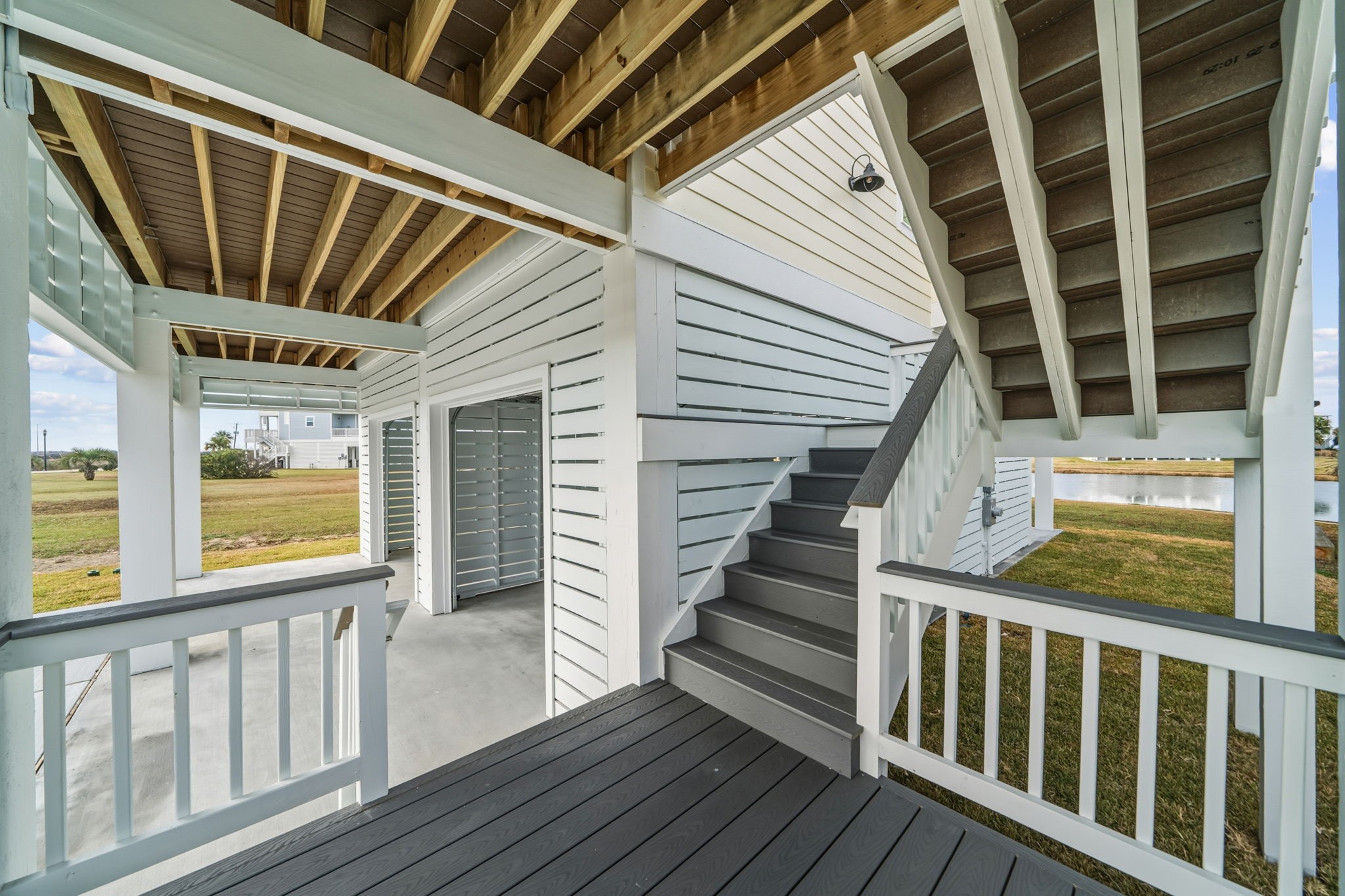 4011 Estuary Court Property Photo 2