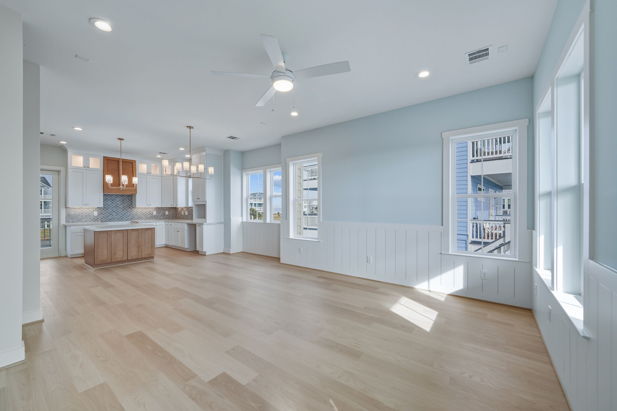 4011 Estuary Court Property Photo 6