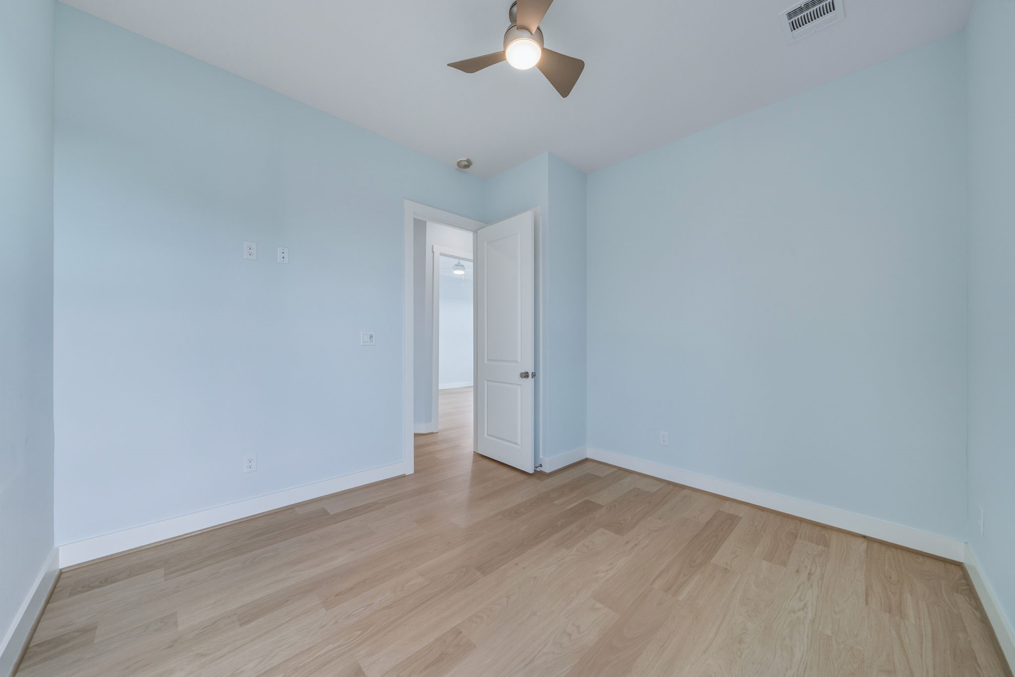 4011 Estuary Court Property Photo 36