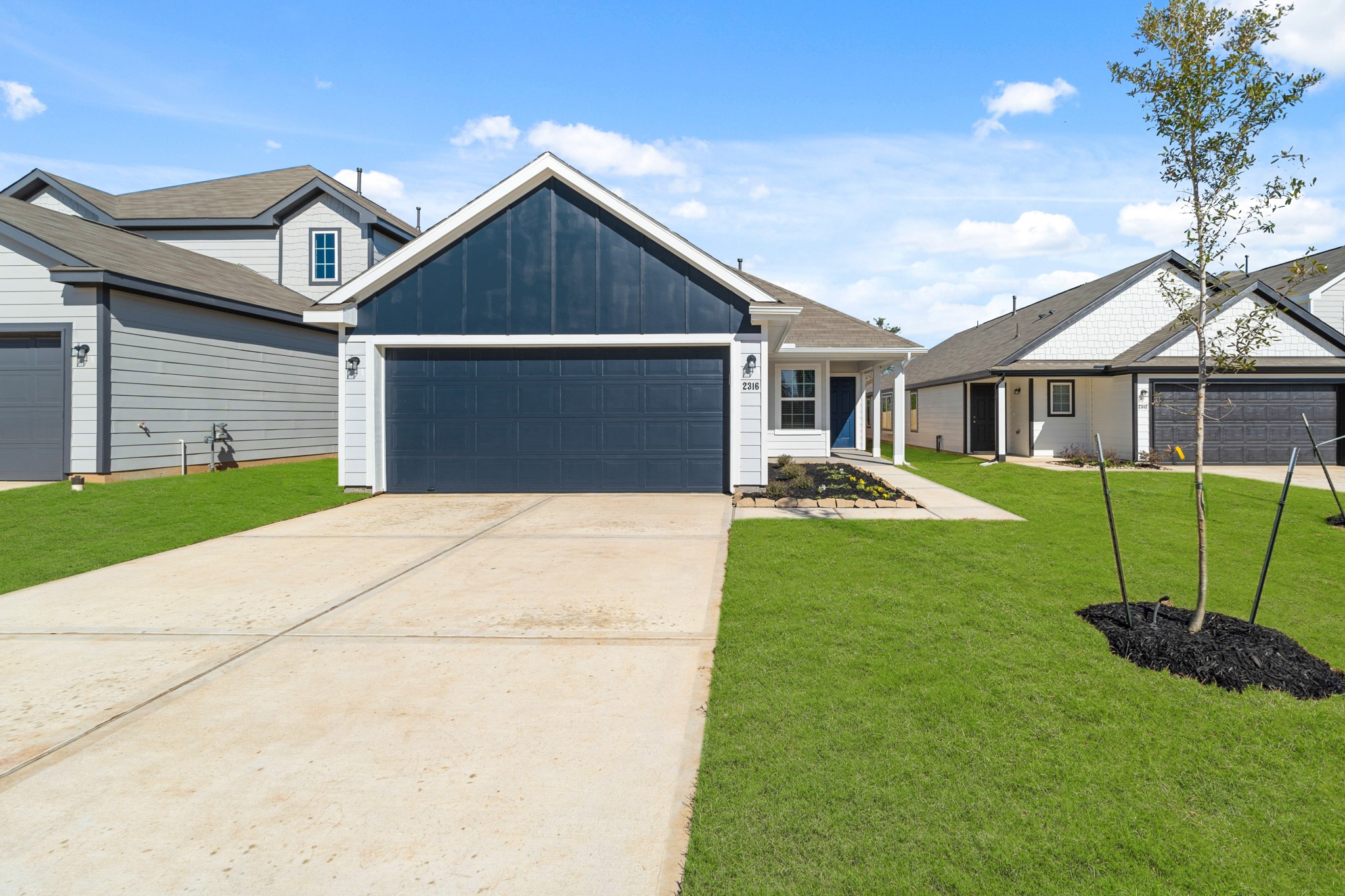2316 Mooneye Court Property Photo