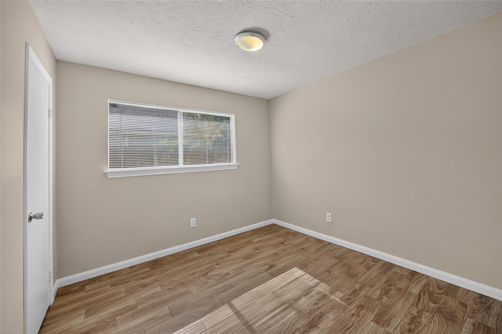 1006 Grand Junction Drive Property Photo 11