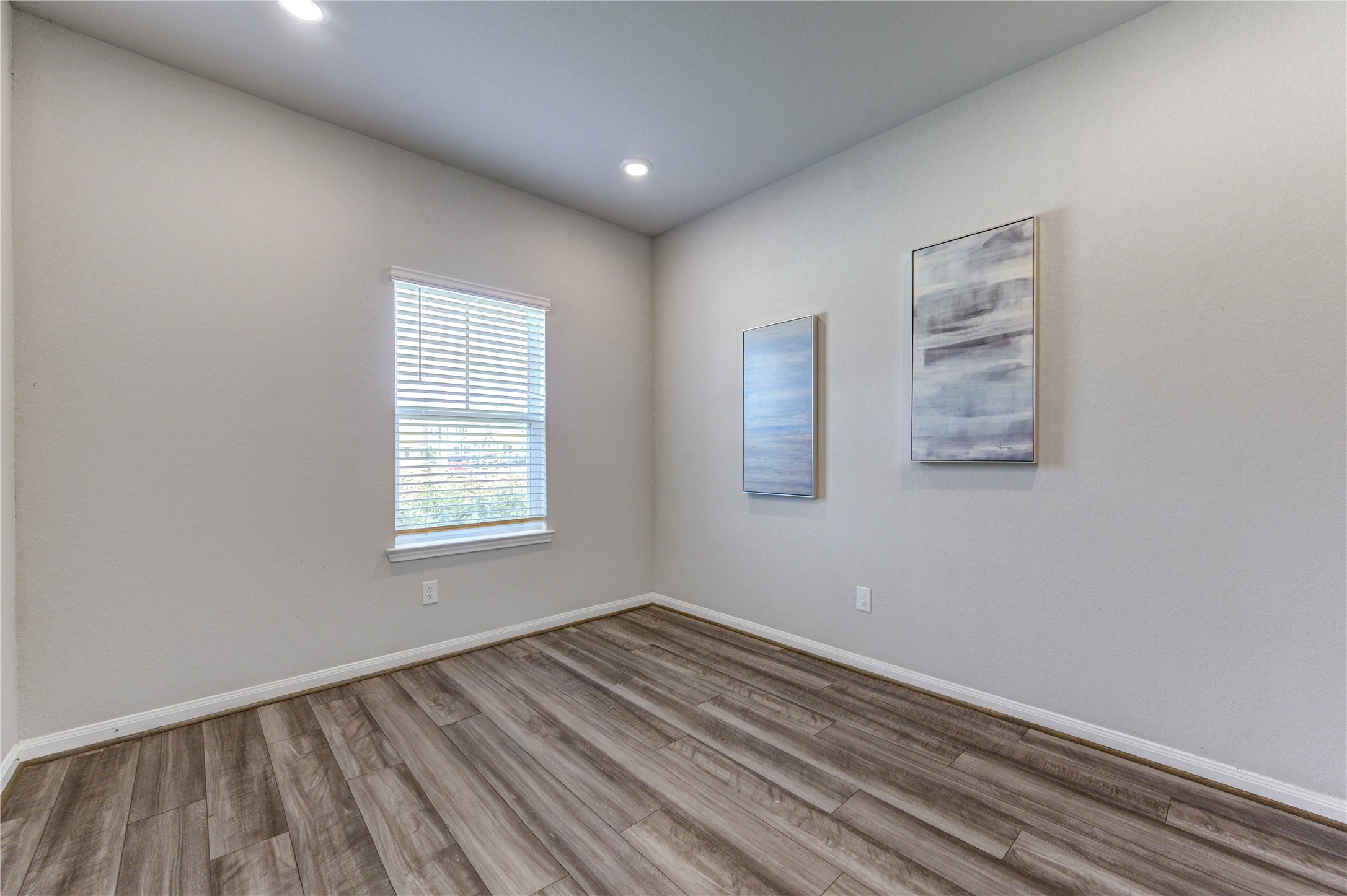 1218 Glendora Drive Property Photo 5