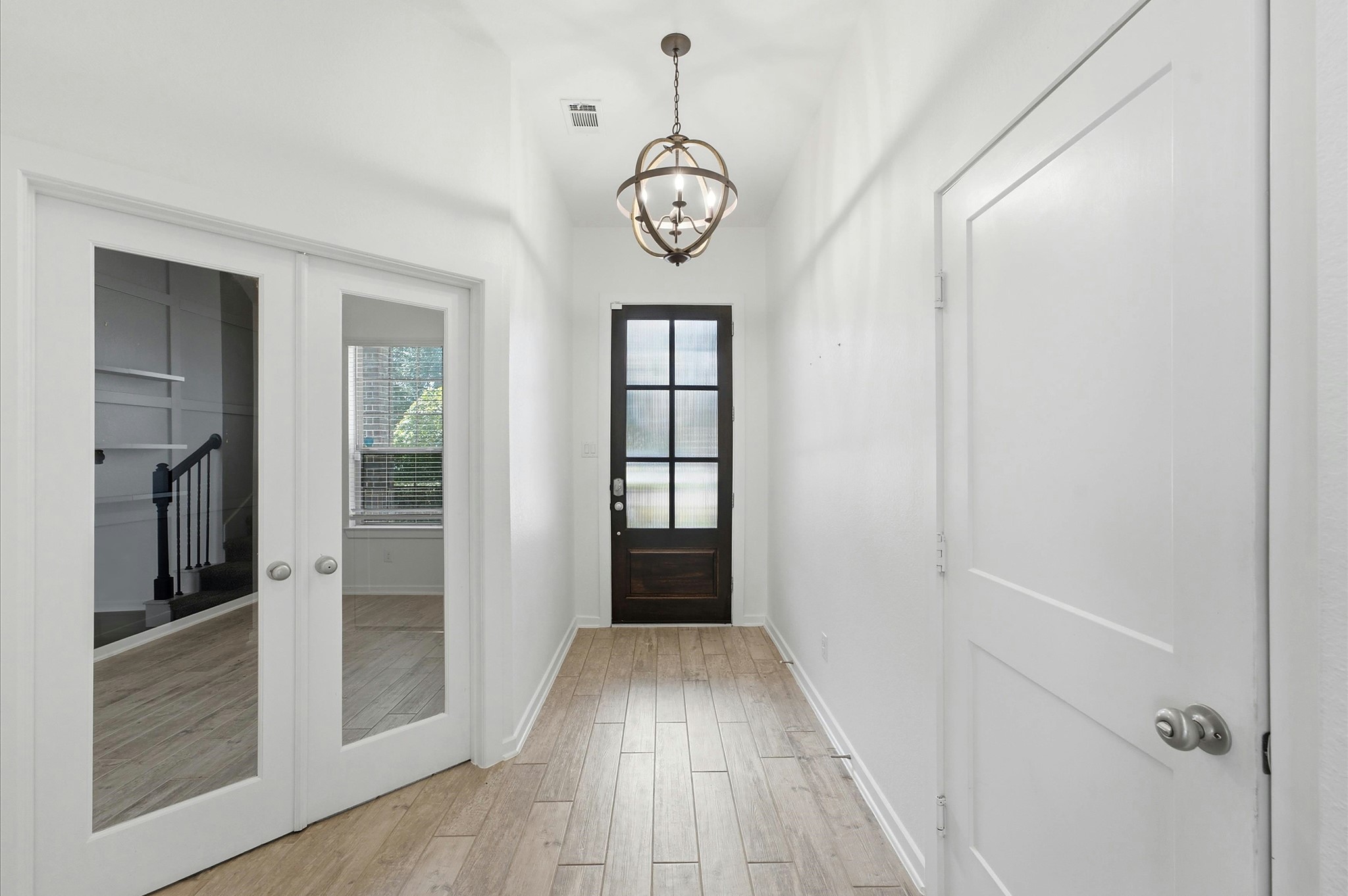 24742 Levante Drive Property Photo 8