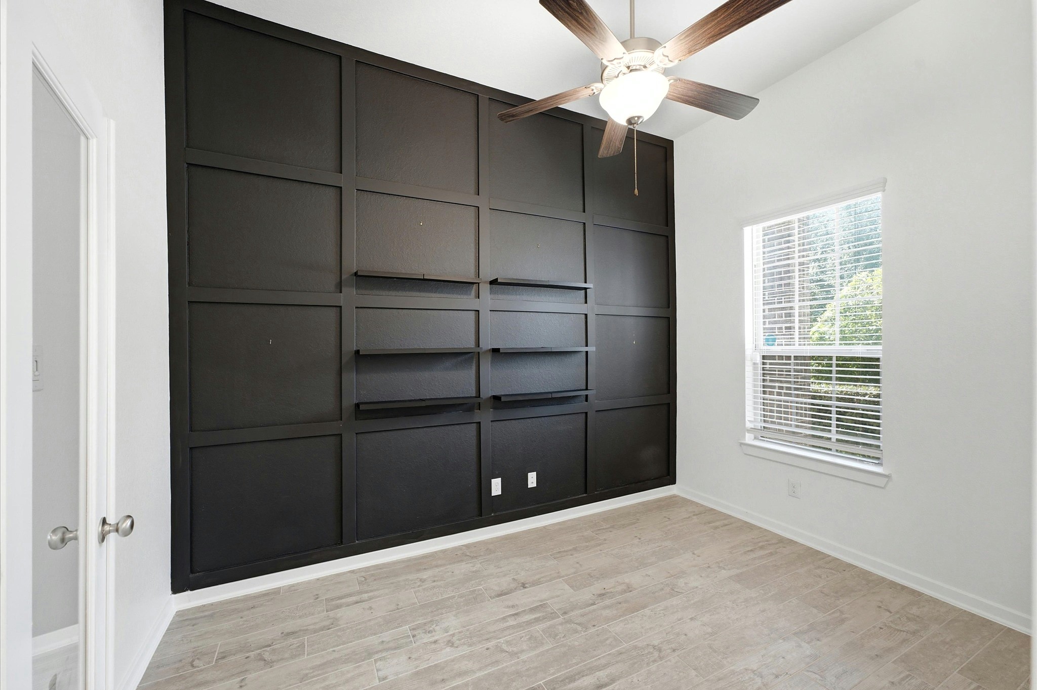 24742 Levante Drive Property Photo 10