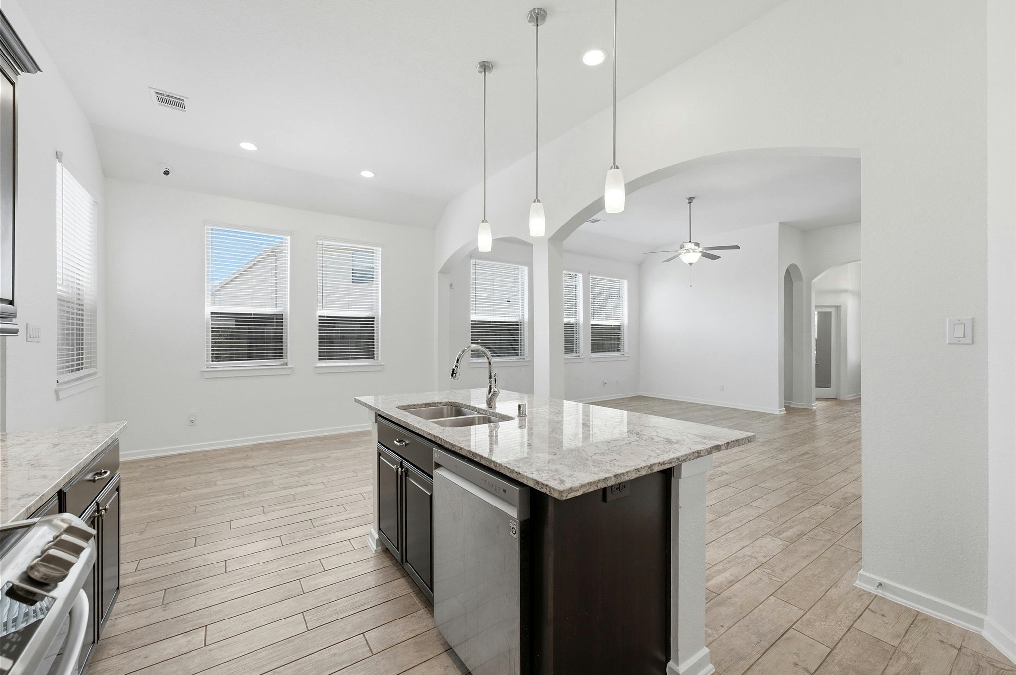 24742 Levante Drive Property Photo 19