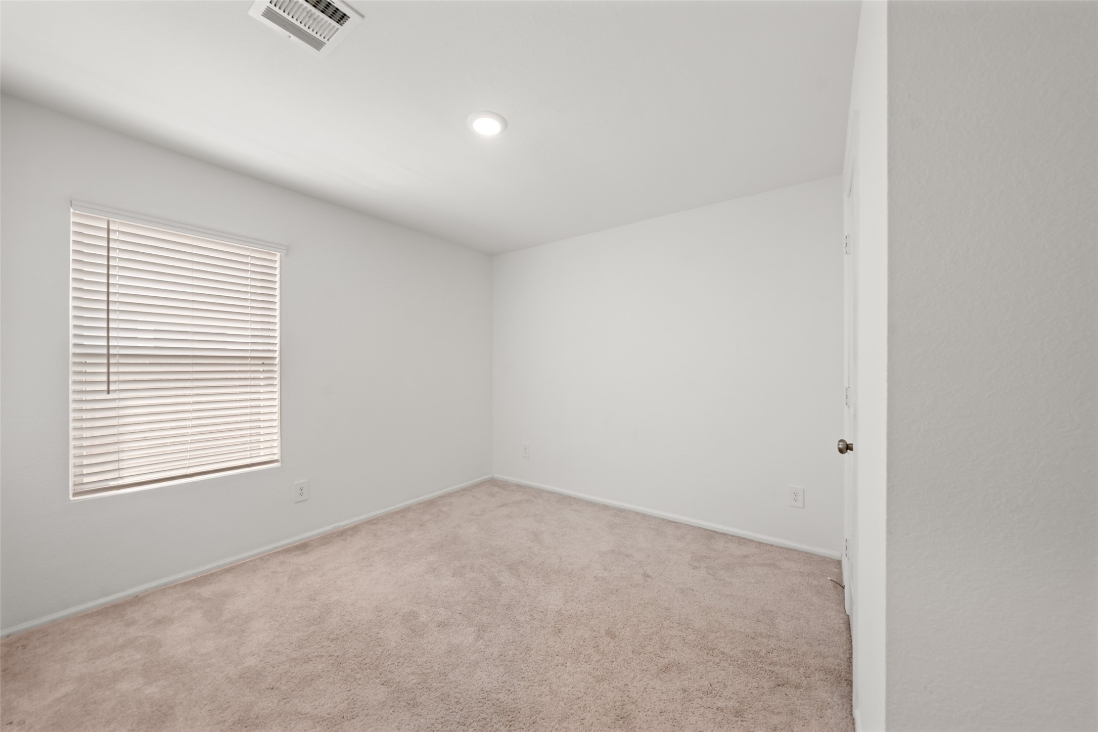 557 Brook Terrance Lane Property Photo 13