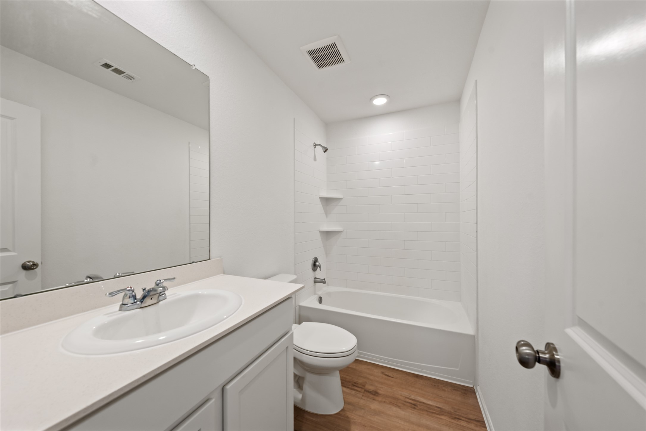 557 Brook Terrance Lane Property Photo 14