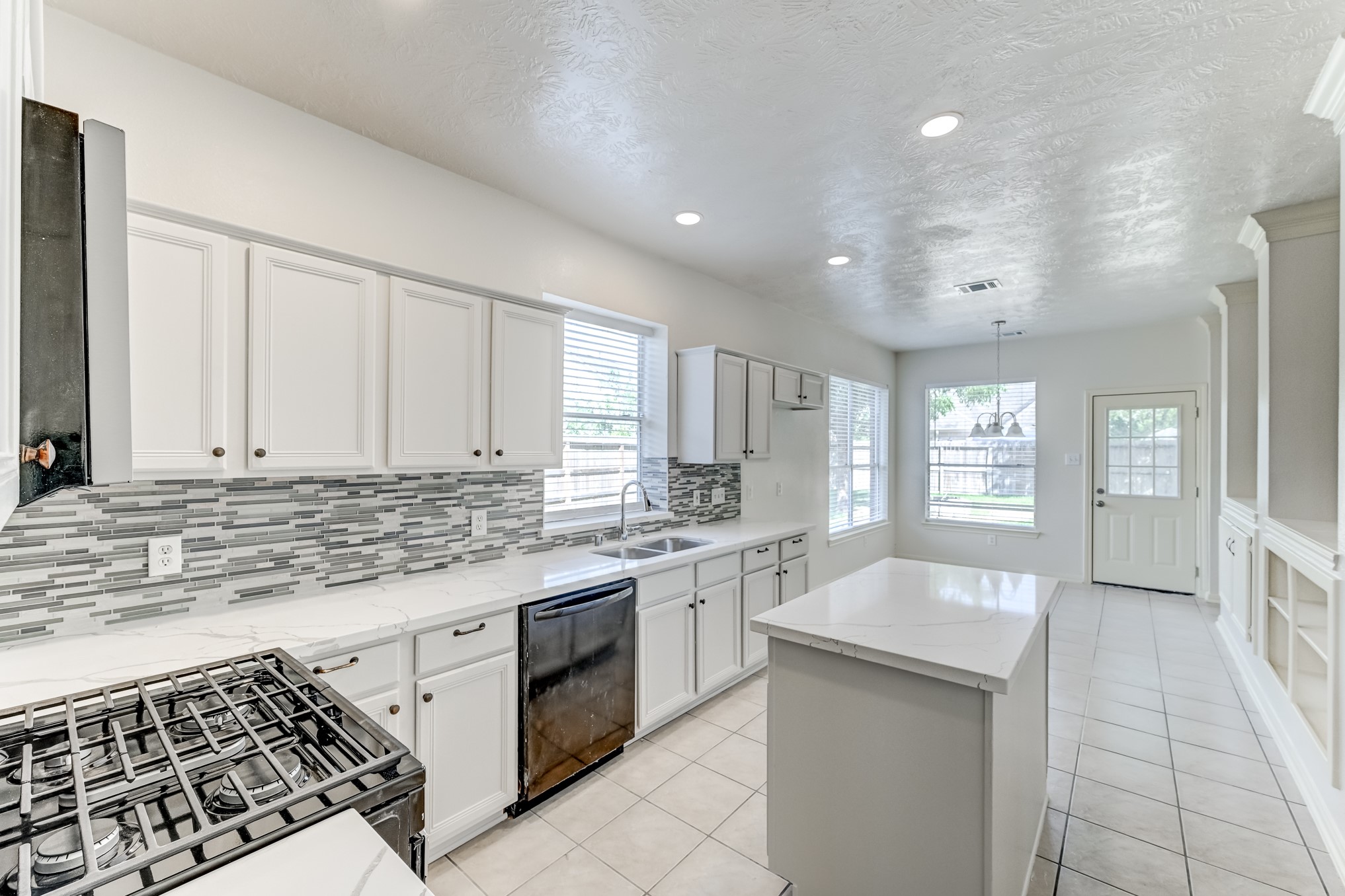 8510 Nashwood Court Property Photo 14