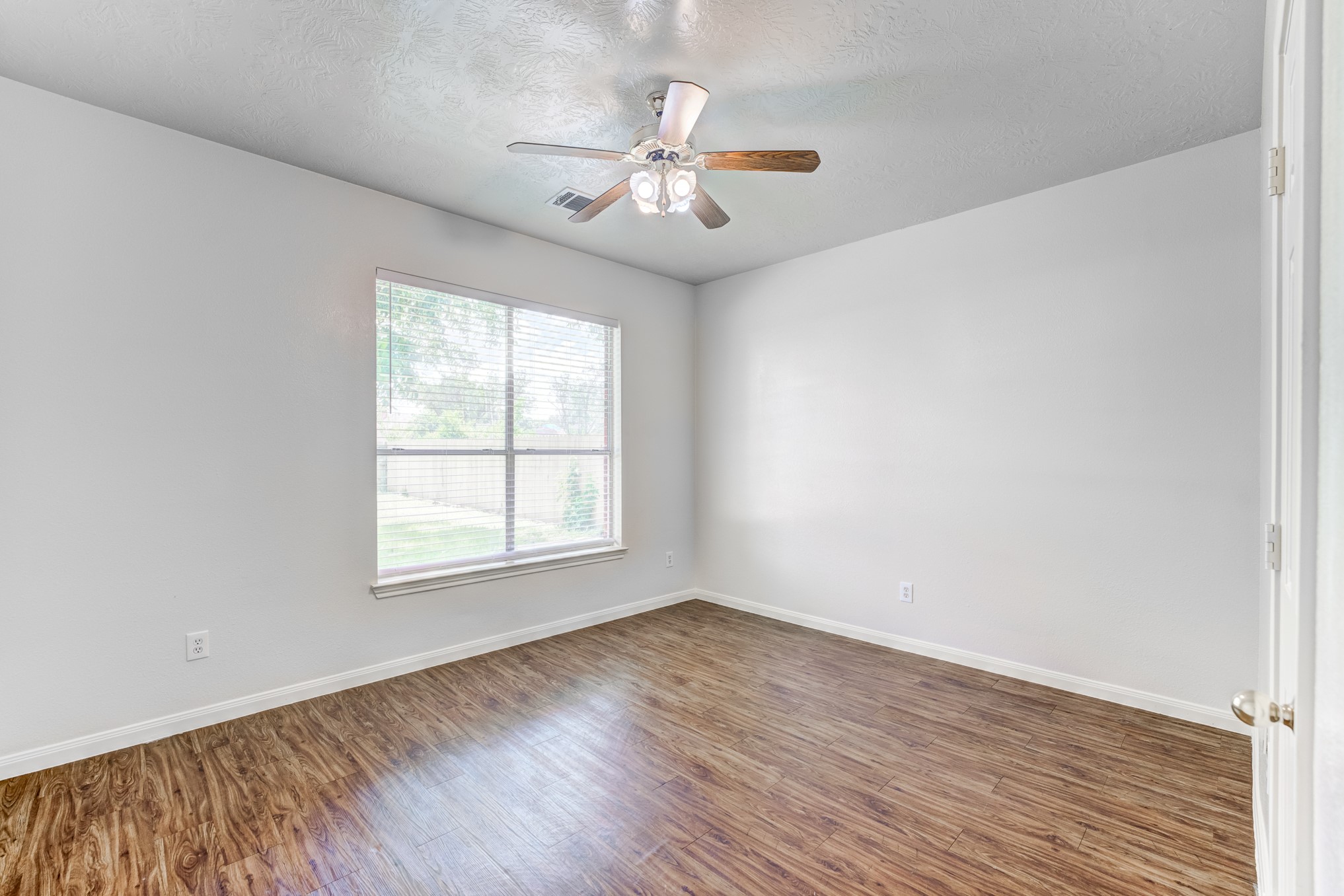 8510 Nashwood Court Property Photo 20