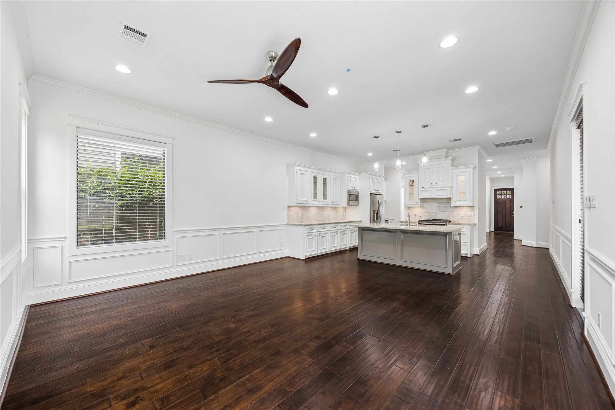 7808 Janak Drive Property Photo 6