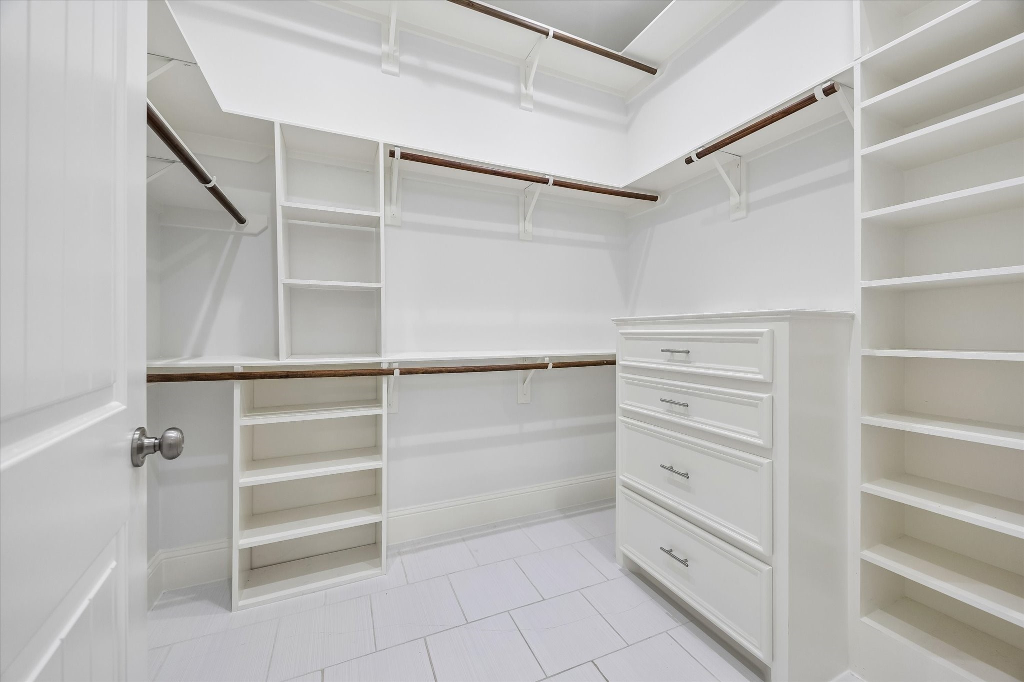 7808 Janak Drive Property Photo 14
