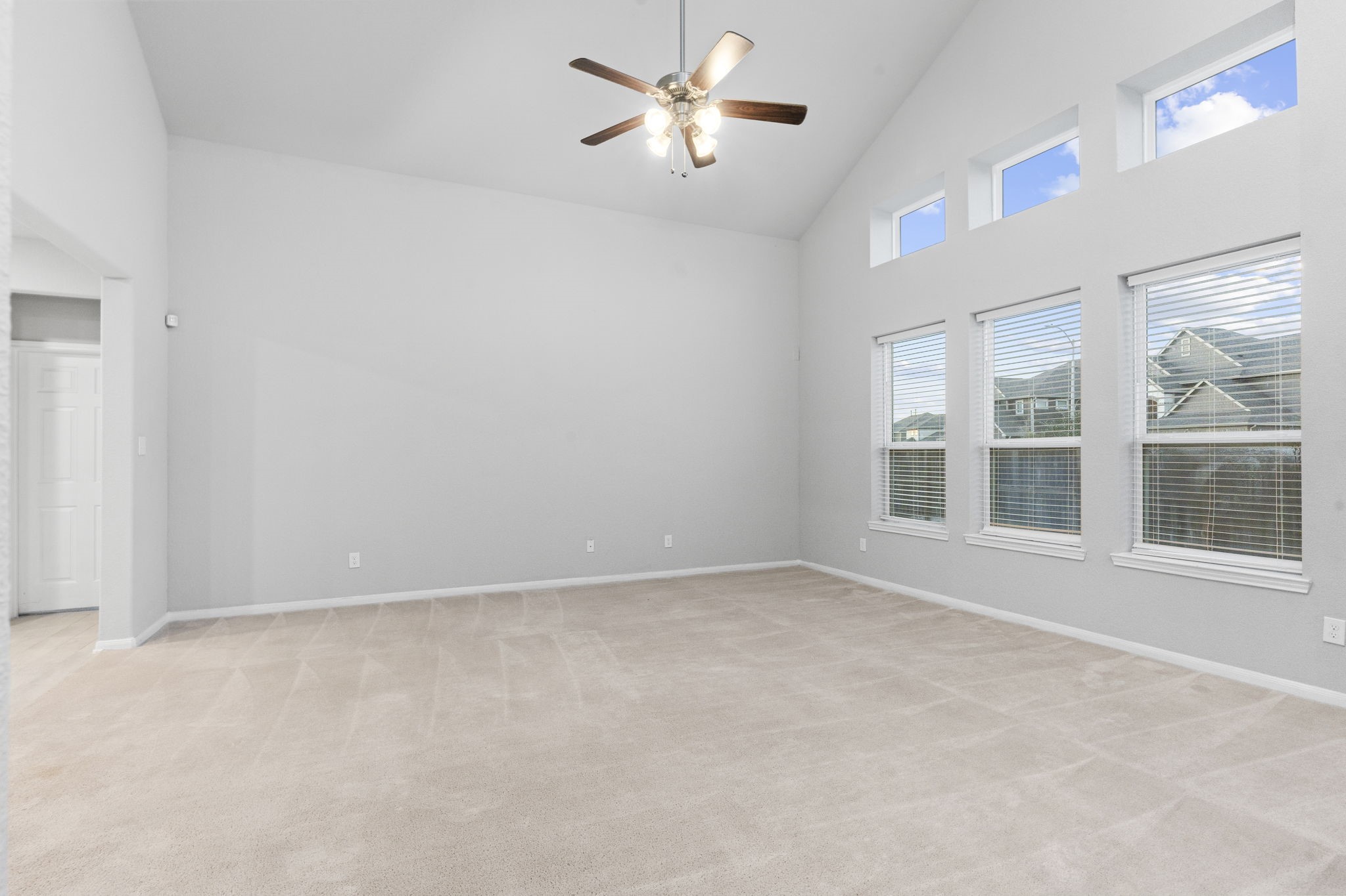 5406 Rustic Ruby Dr Property Photo 14