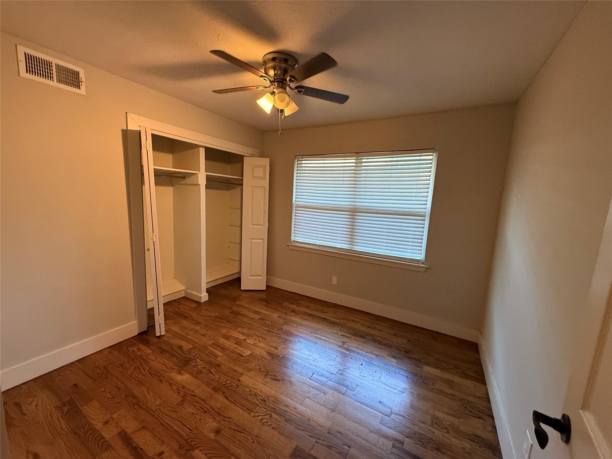 10317 Kelburn Drive Property Photo 13