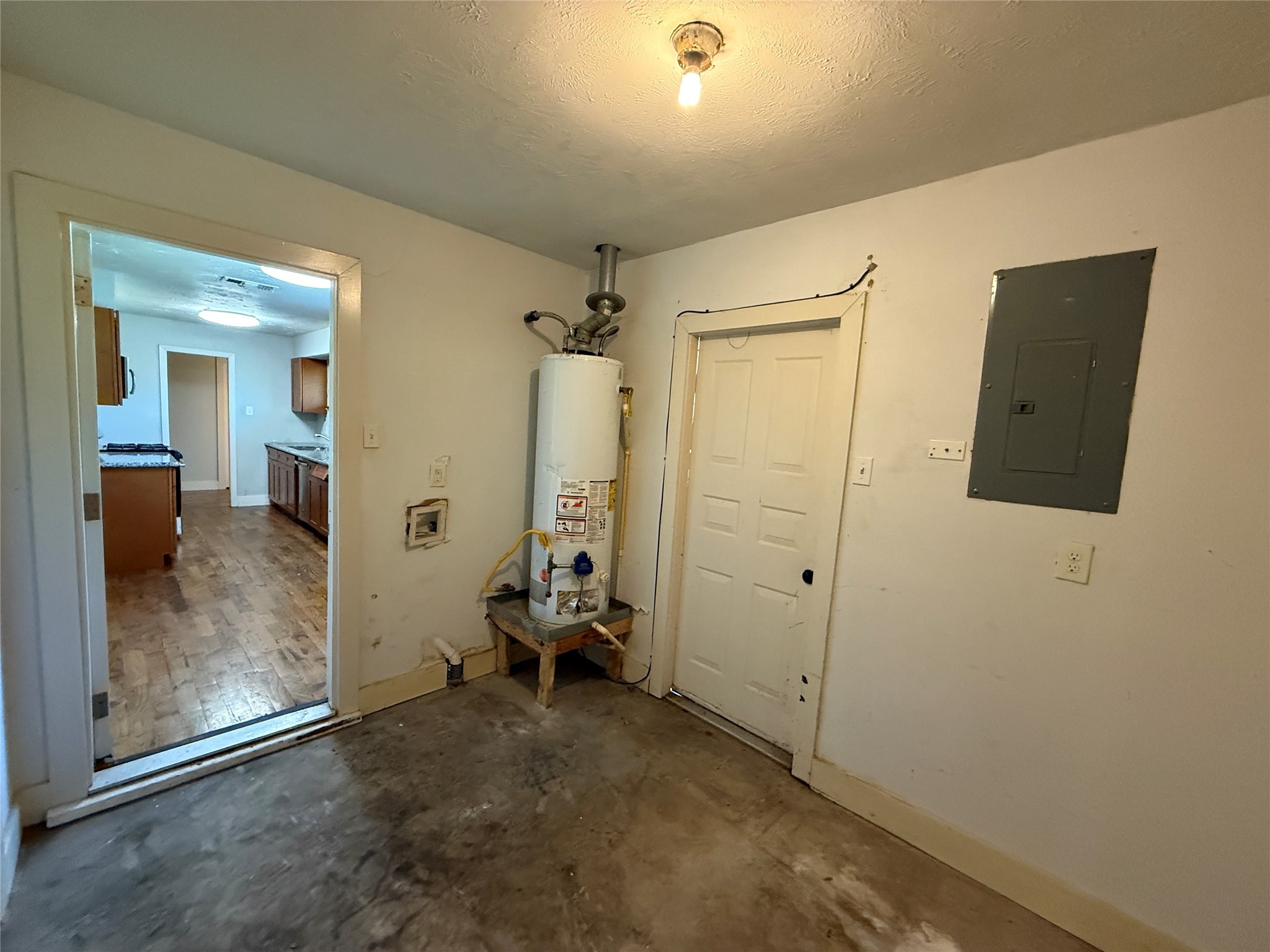 10317 Kelburn Drive Property Photo 25