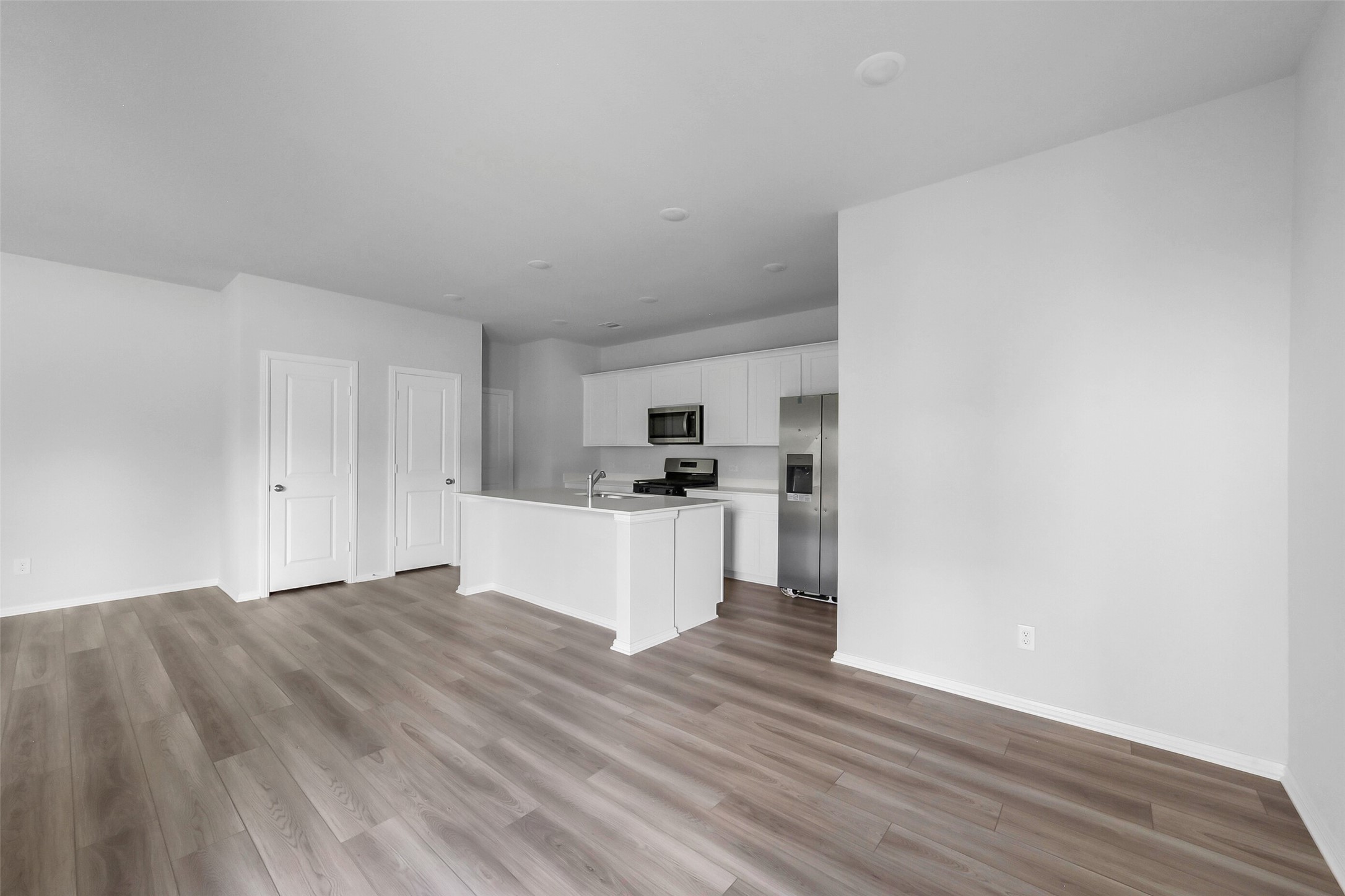 1120 Novelle Bend Drive Property Photo 13