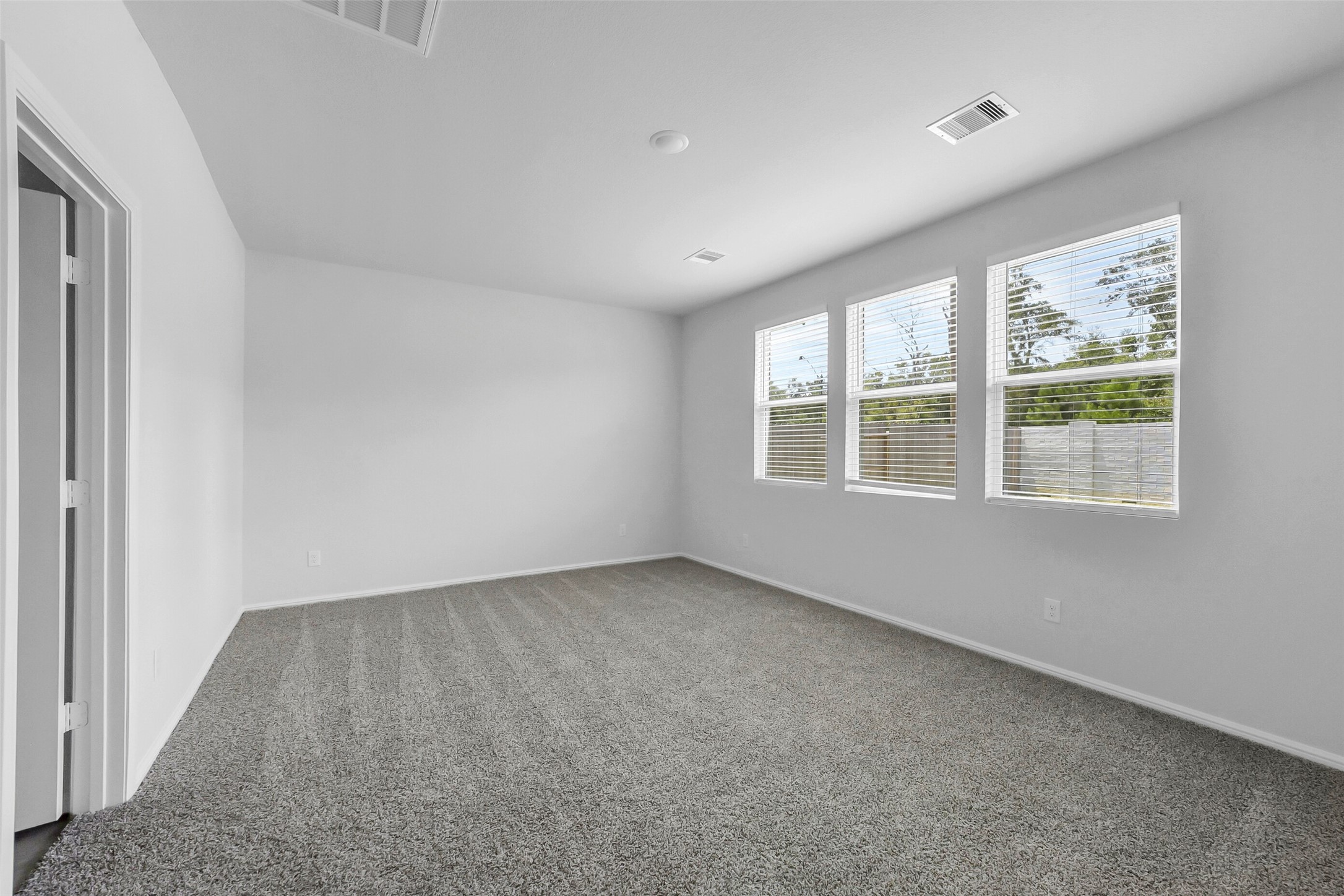 1120 Novelle Bend Drive Property Photo 14