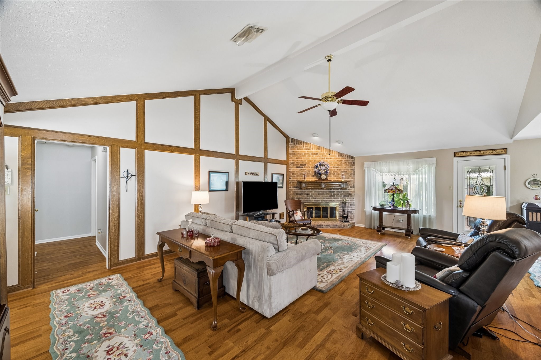 14526 Royal Hill Drive Property Photo 12