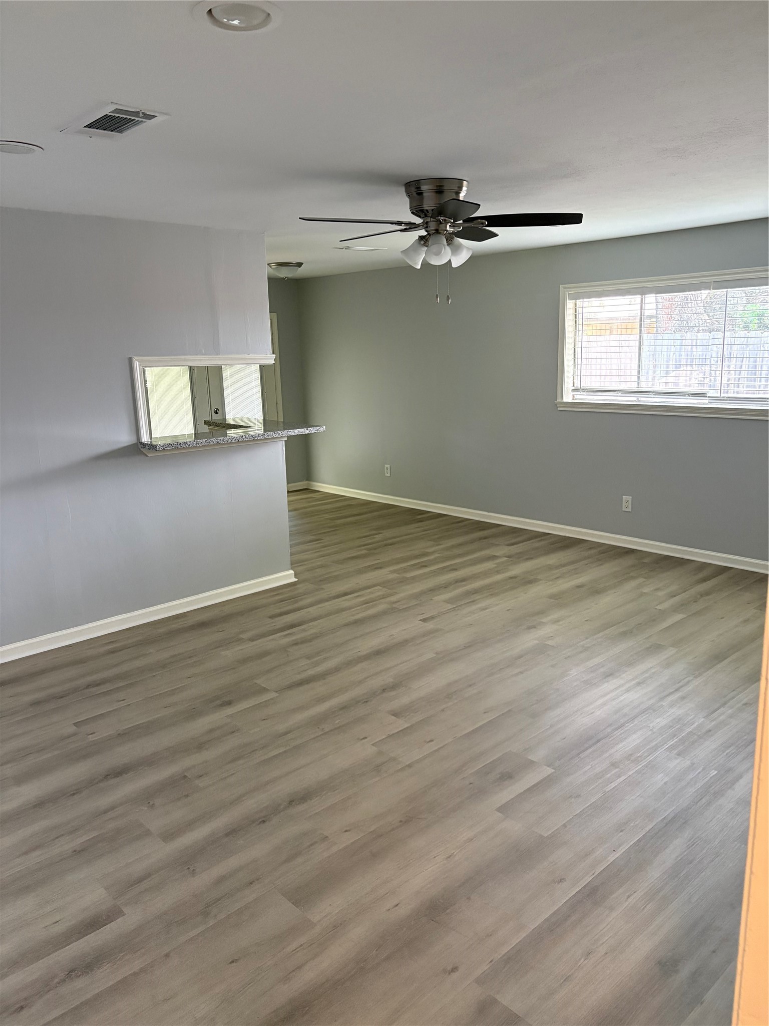1402 Bellaire Boulevard Property Photo 2