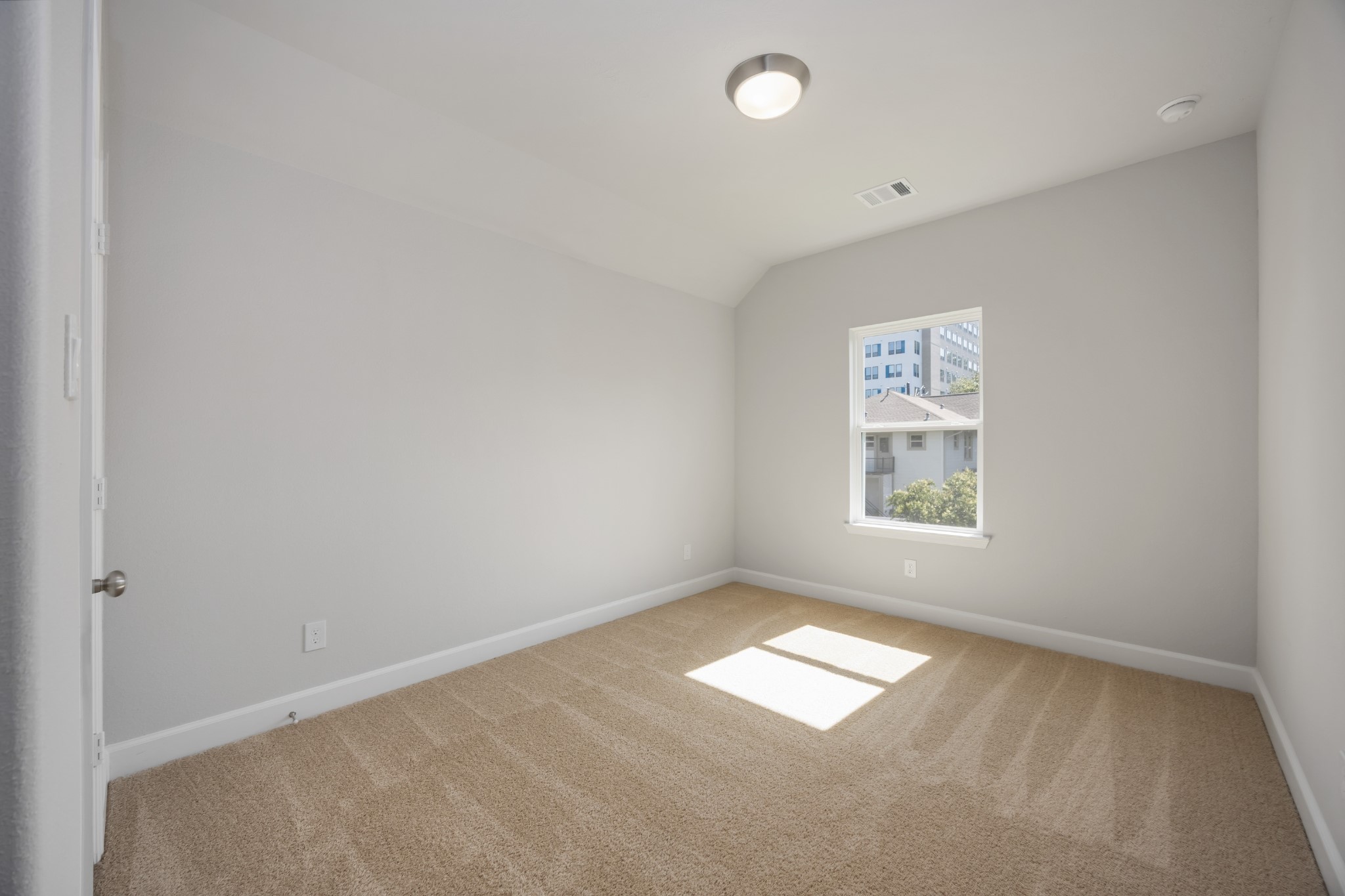 4317 Roseland Street A Property Photo 24