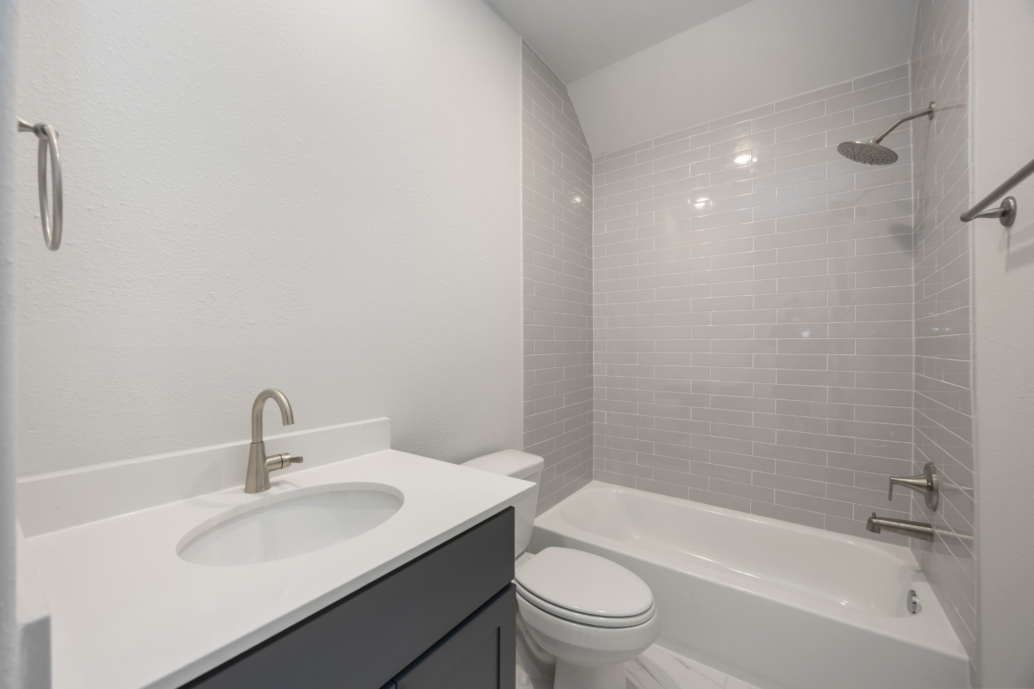 4317 Roseland Street A Property Photo 25
