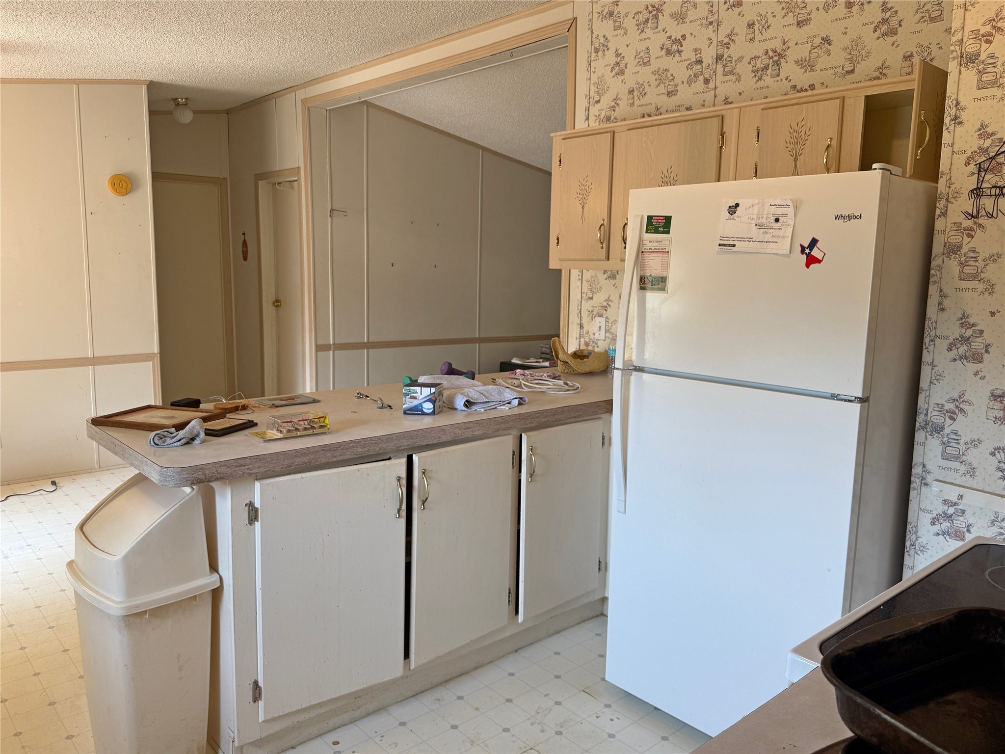 399 Pine Lane Property Photo 7