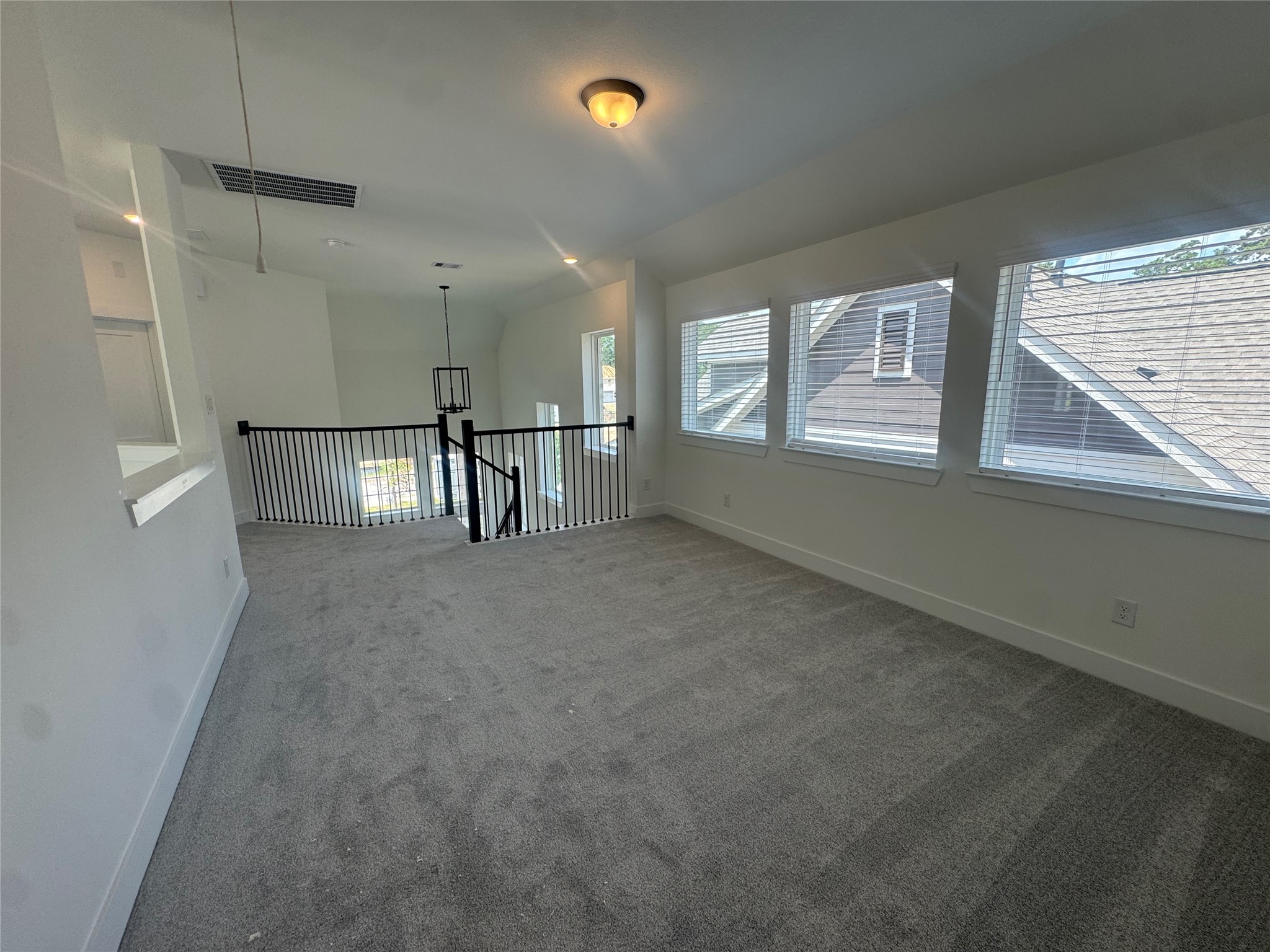 15719 Azure Petal Lane Property Photo 16